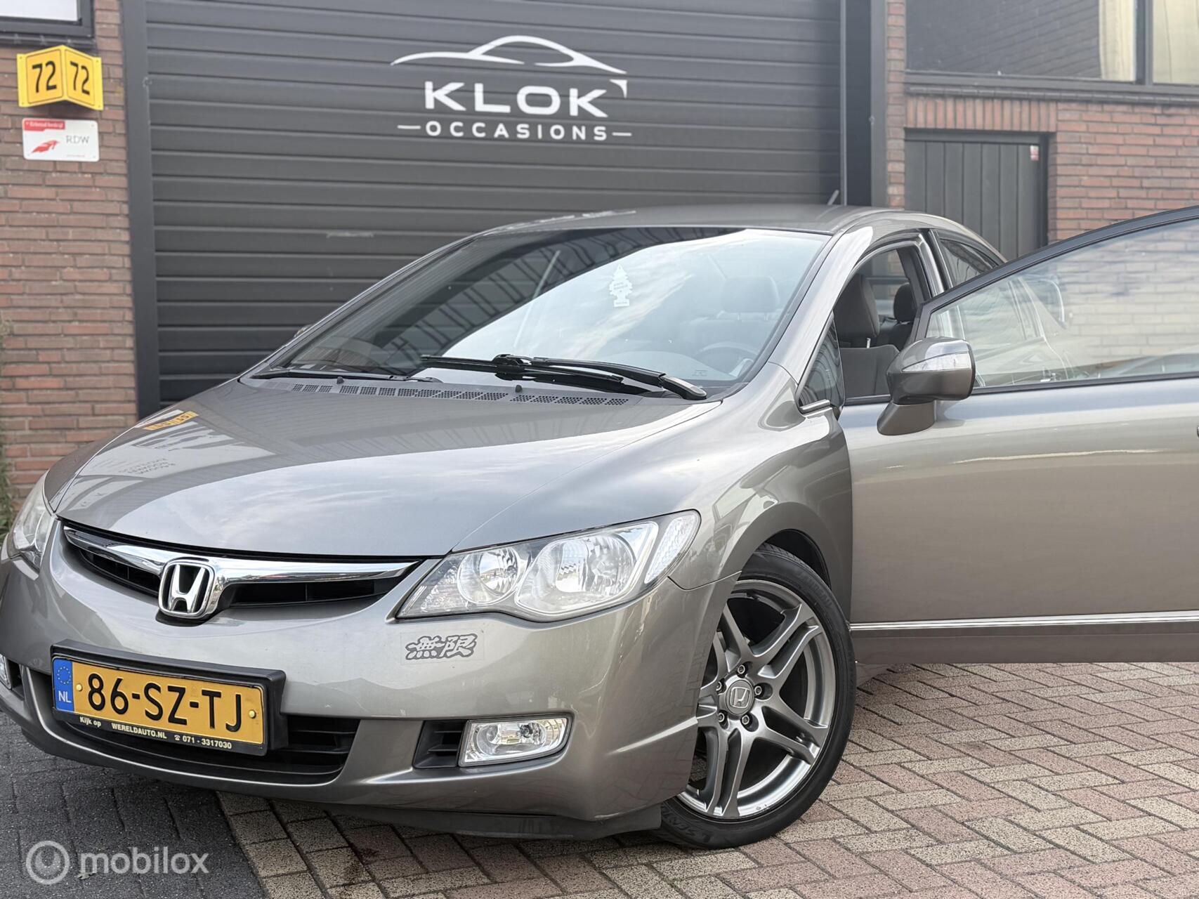 Foto van Honda Civic 4dr Hybrid