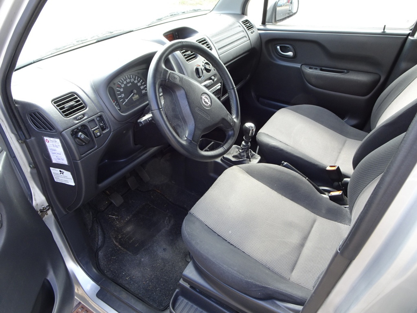 Foto van Opel Agila