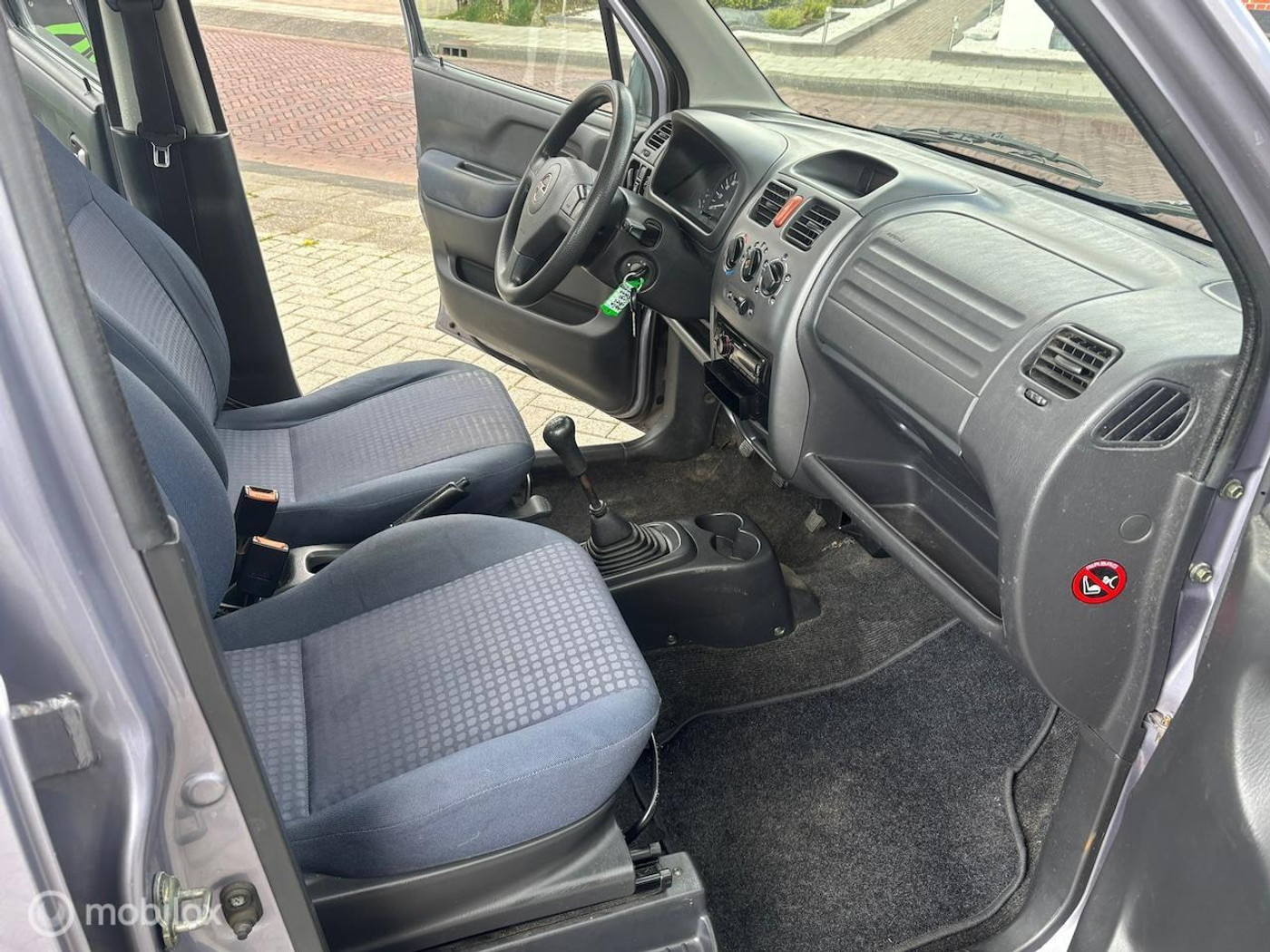 Foto van Opel Agila