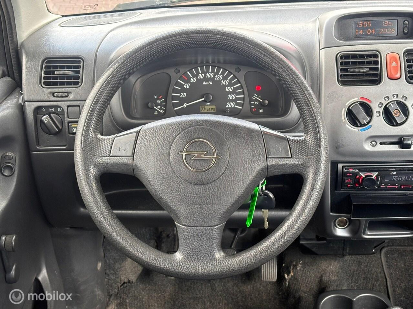 Foto van Opel Agila