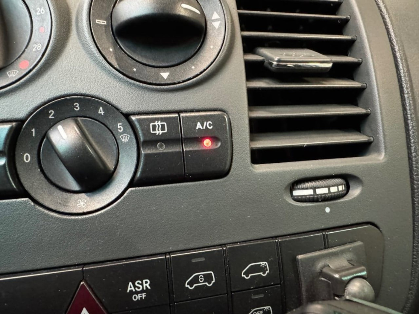 Foto van Mercedes-Benz Vito