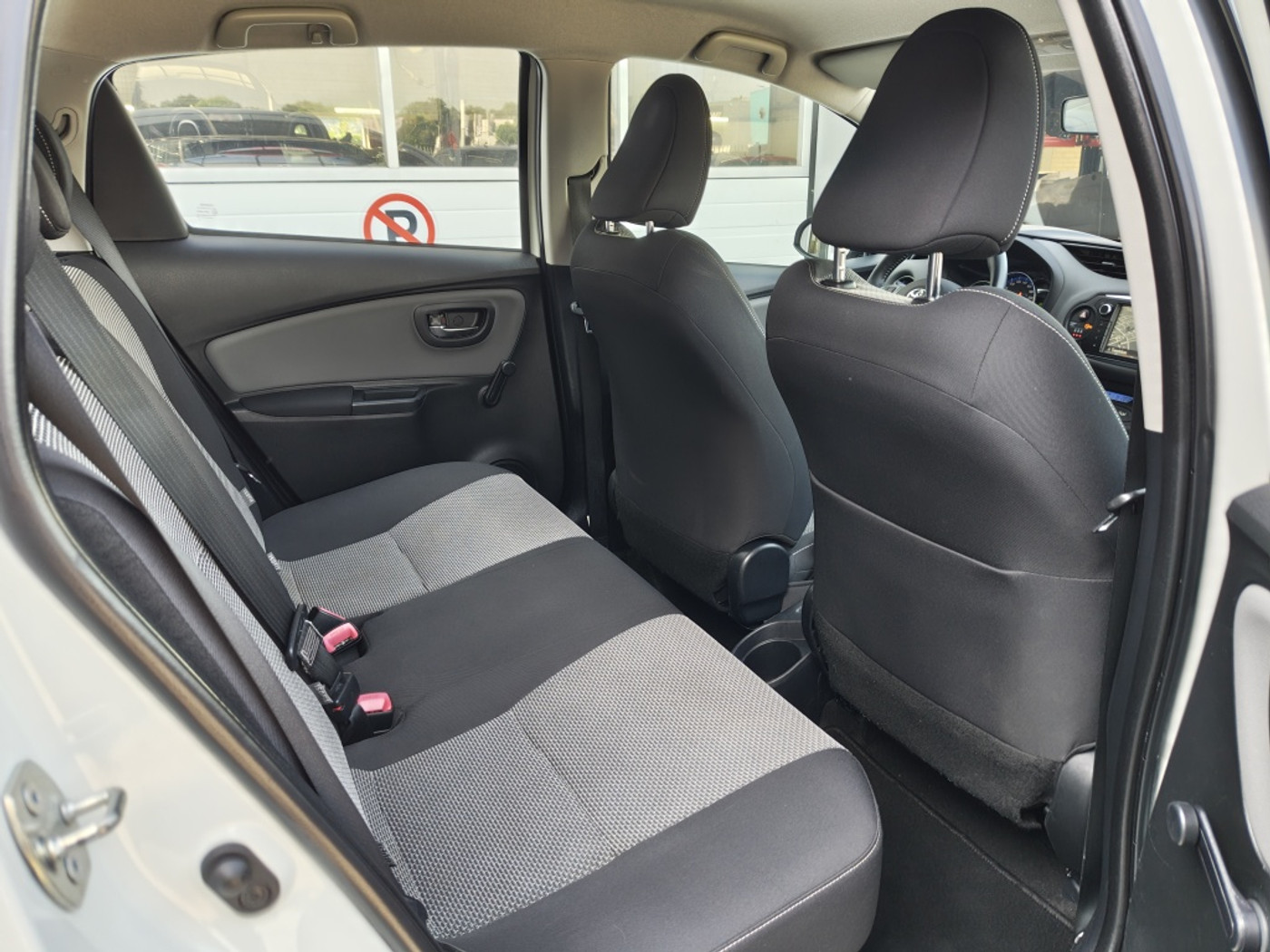 Foto van Toyota Toyota Yaris Hybrid