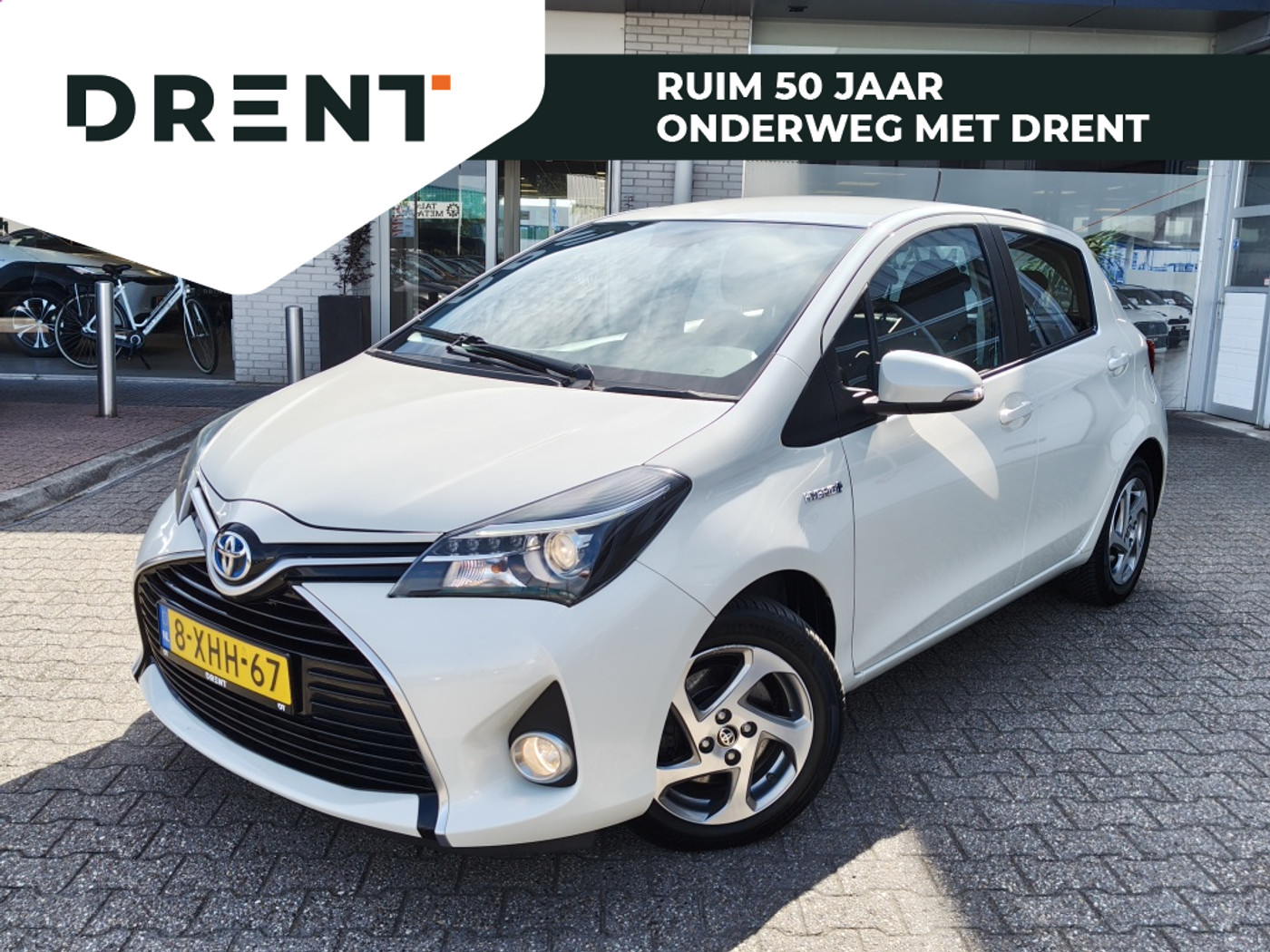 Toyota Toyota Yaris Hybrid 1.5 Hybrid Lease | Navi | Cruise Control | Keyless Start | 2014 - voorkant