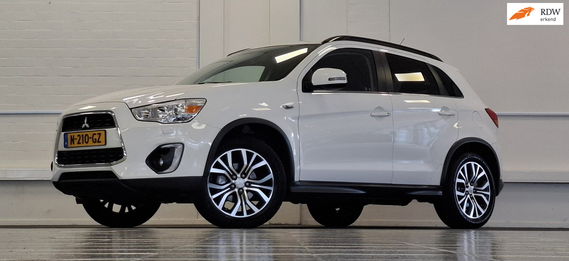 Mitsubishi Mitsubishi Asx 1.6i 16V Cleartec Intense Trekhaak Parkeerhulp Garantie Mooi! 2016 - voorkant