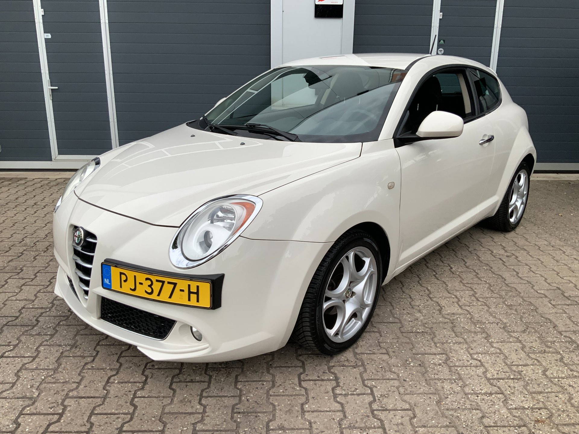 Alfa Romeo Alfa Mito 1.4 Progression APK 7-2027 2009 - voorkant