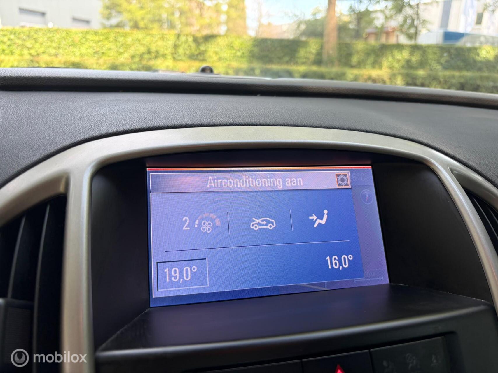 Foto van Opel Astra Sports Tourer