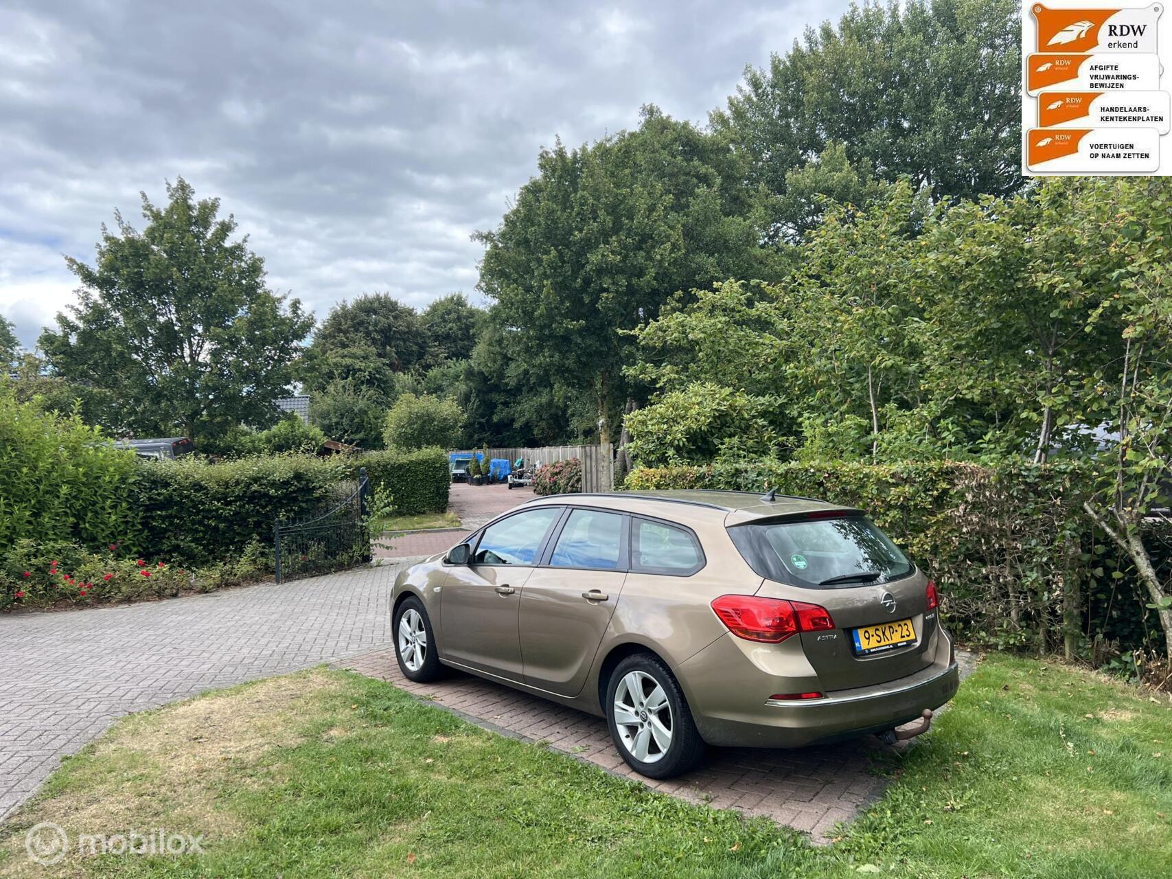 Foto van Opel Astra Sports Tourer