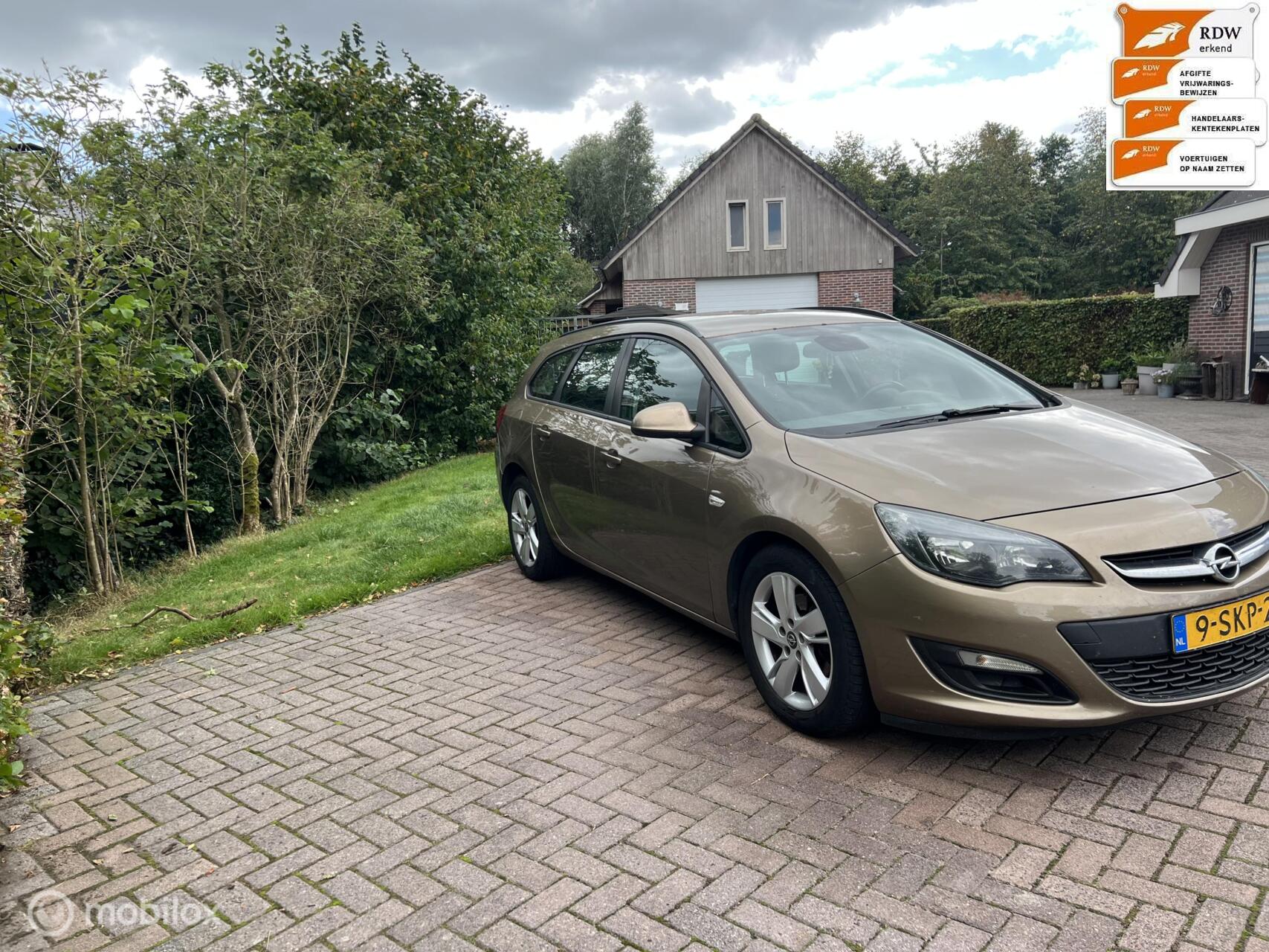 Foto van Opel Astra Sports Tourer