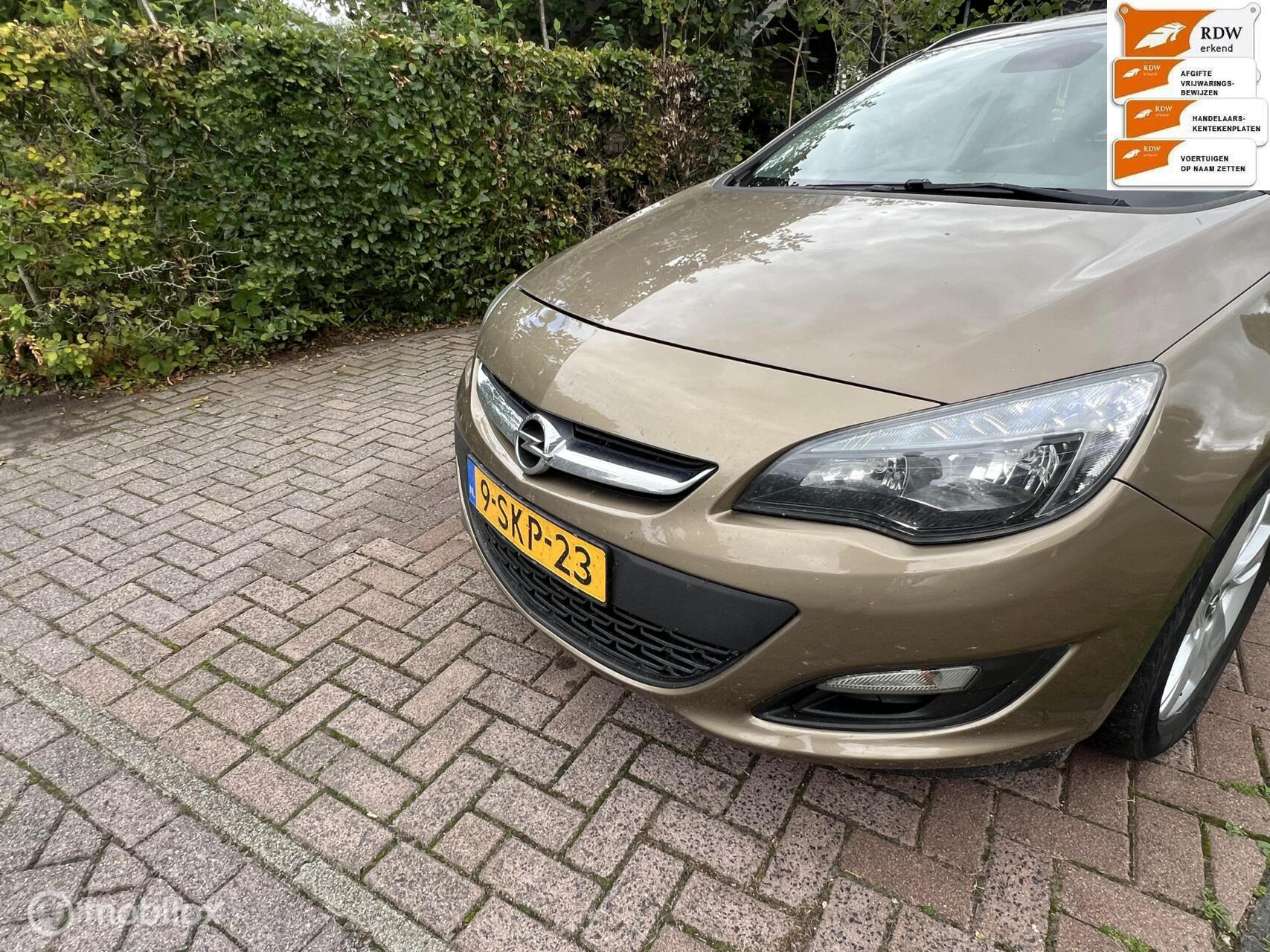 Foto van Opel Astra Sports Tourer