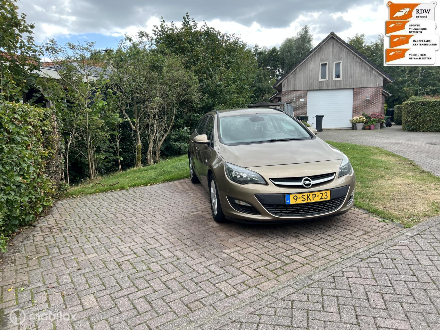 Foto van Opel Astra Sports Tourer