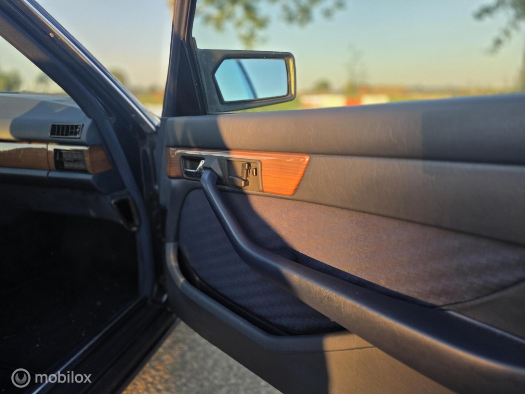 Foto van Mercedes-Benz 300 Se