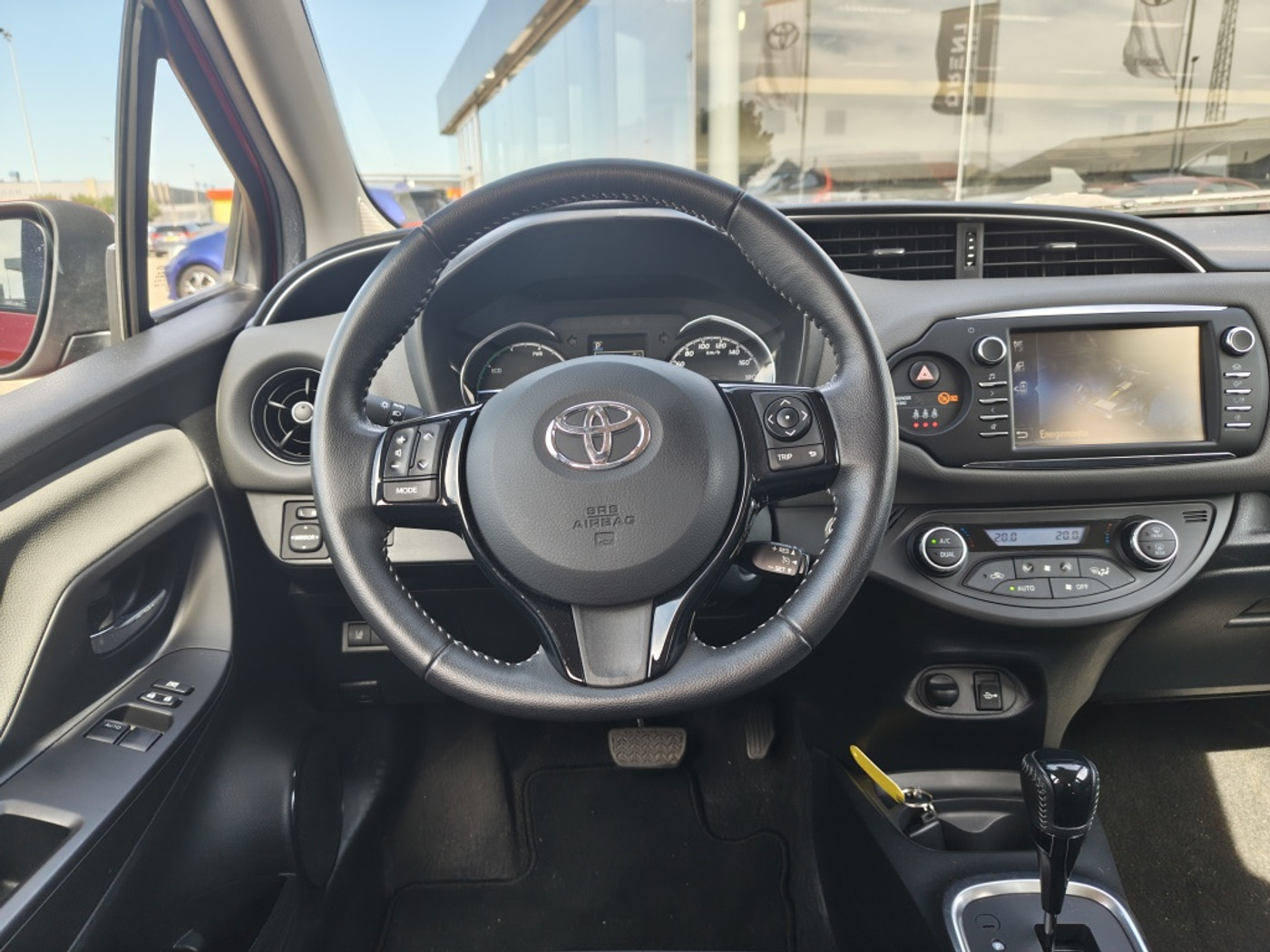 Foto van Toyota Toyota Yaris Hybrid