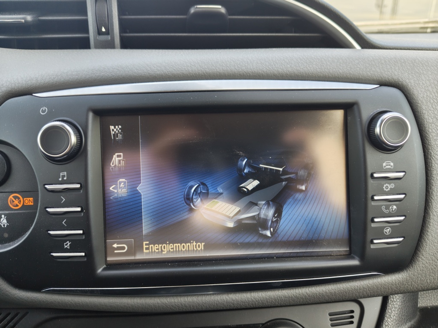 Foto van Toyota Toyota Yaris Hybrid