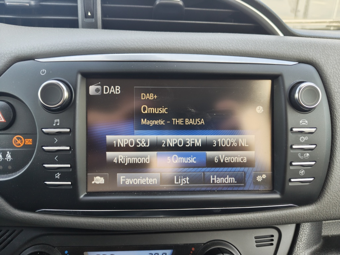 Foto van Toyota Toyota Yaris Hybrid
