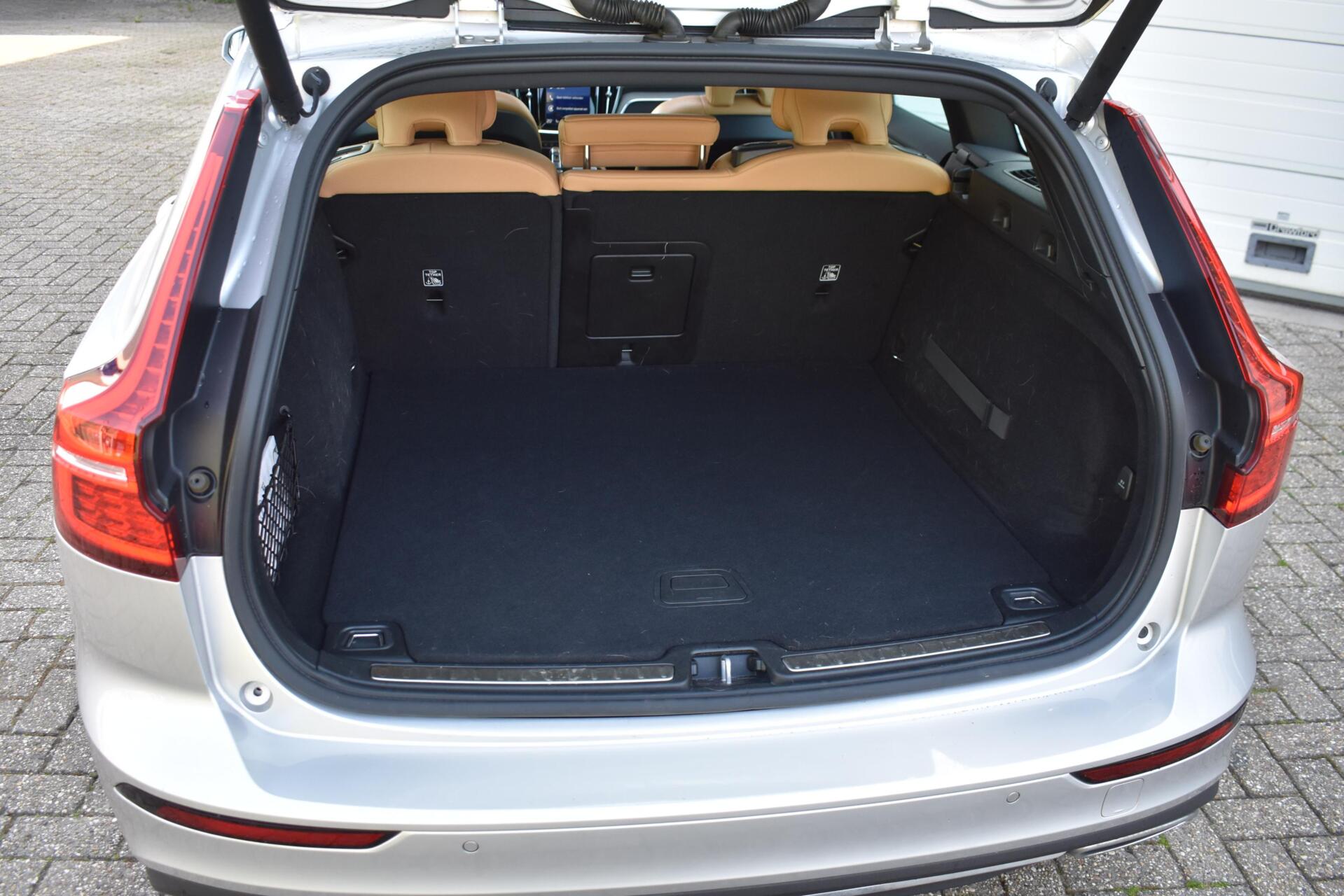 Foto van Volvo V60 T8 Twin Engine