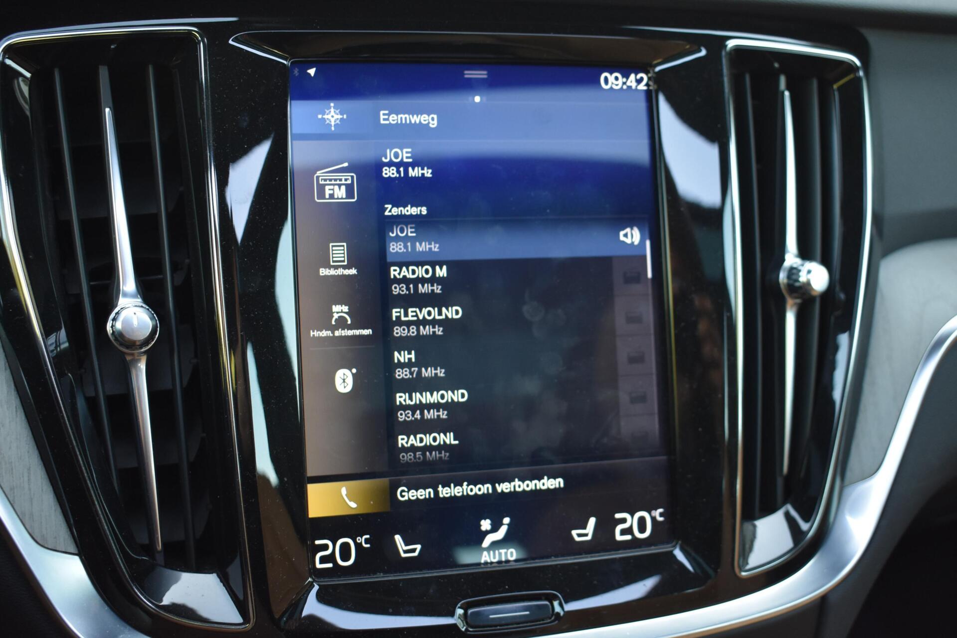 Foto van Volvo V60 T8 Twin Engine