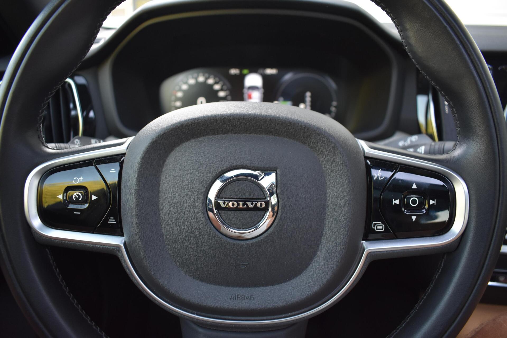 Foto van Volvo V60 T8 Twin Engine