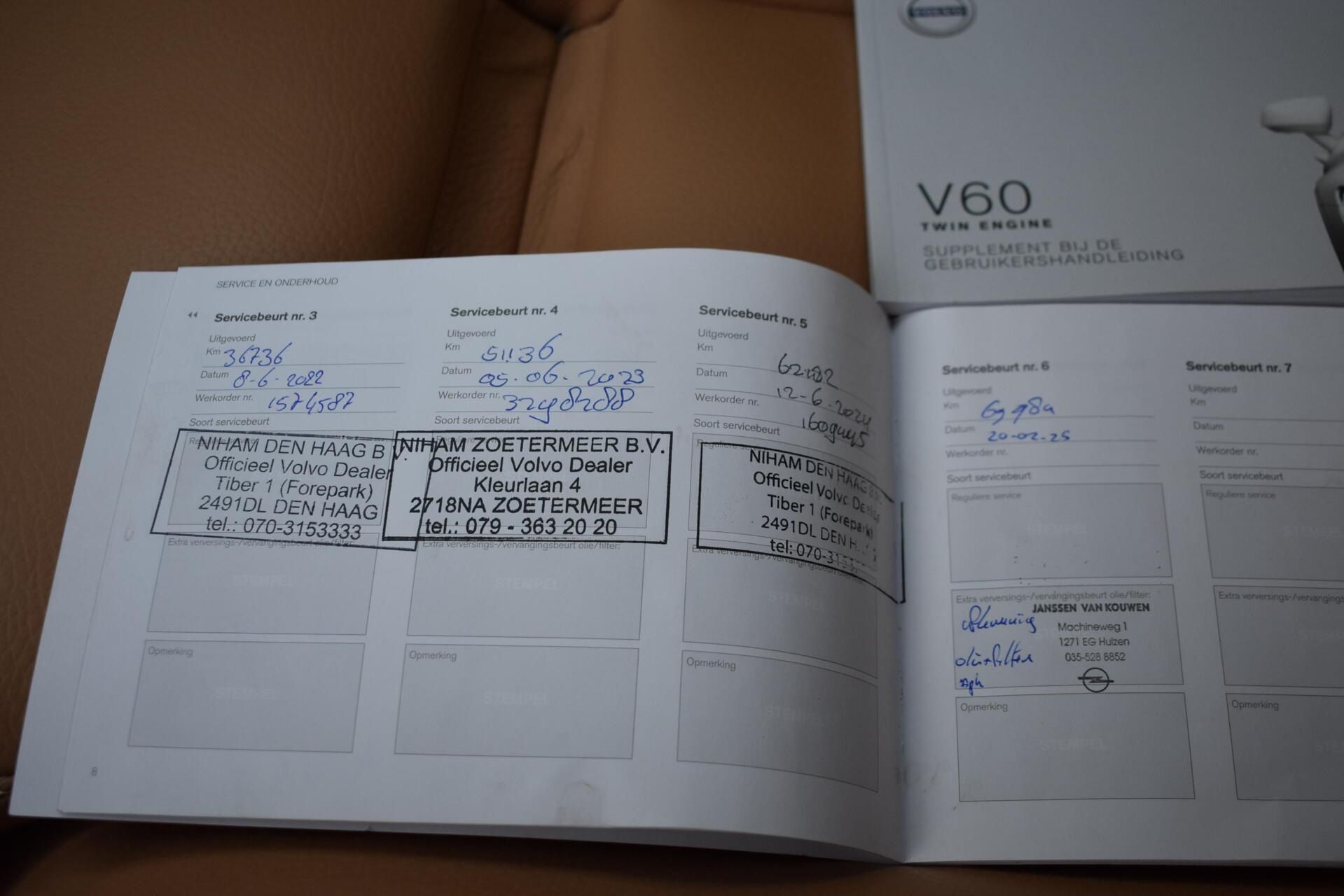 Foto van Volvo V60 T8 Twin Engine