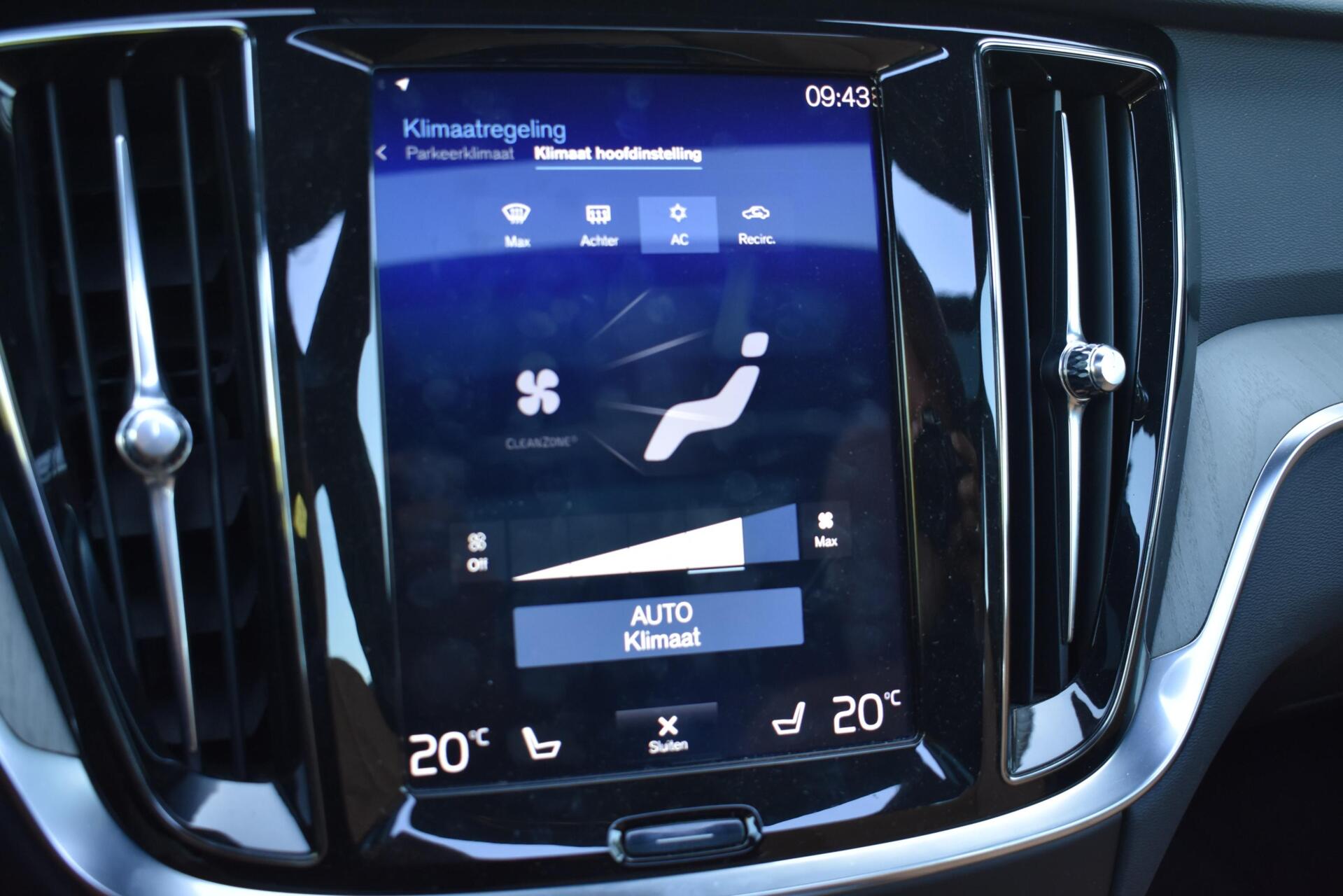 Foto van Volvo V60 T8 Twin Engine