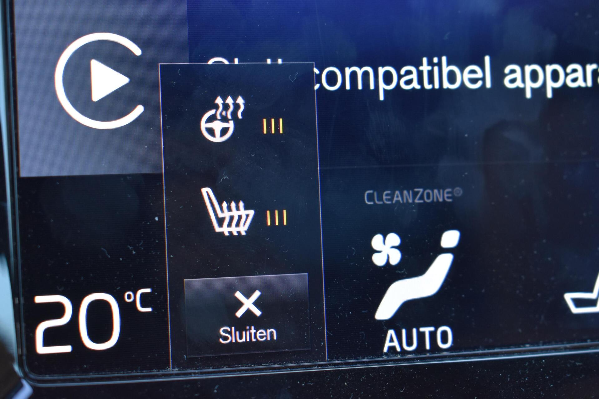 Foto van Volvo V60 T8 Twin Engine