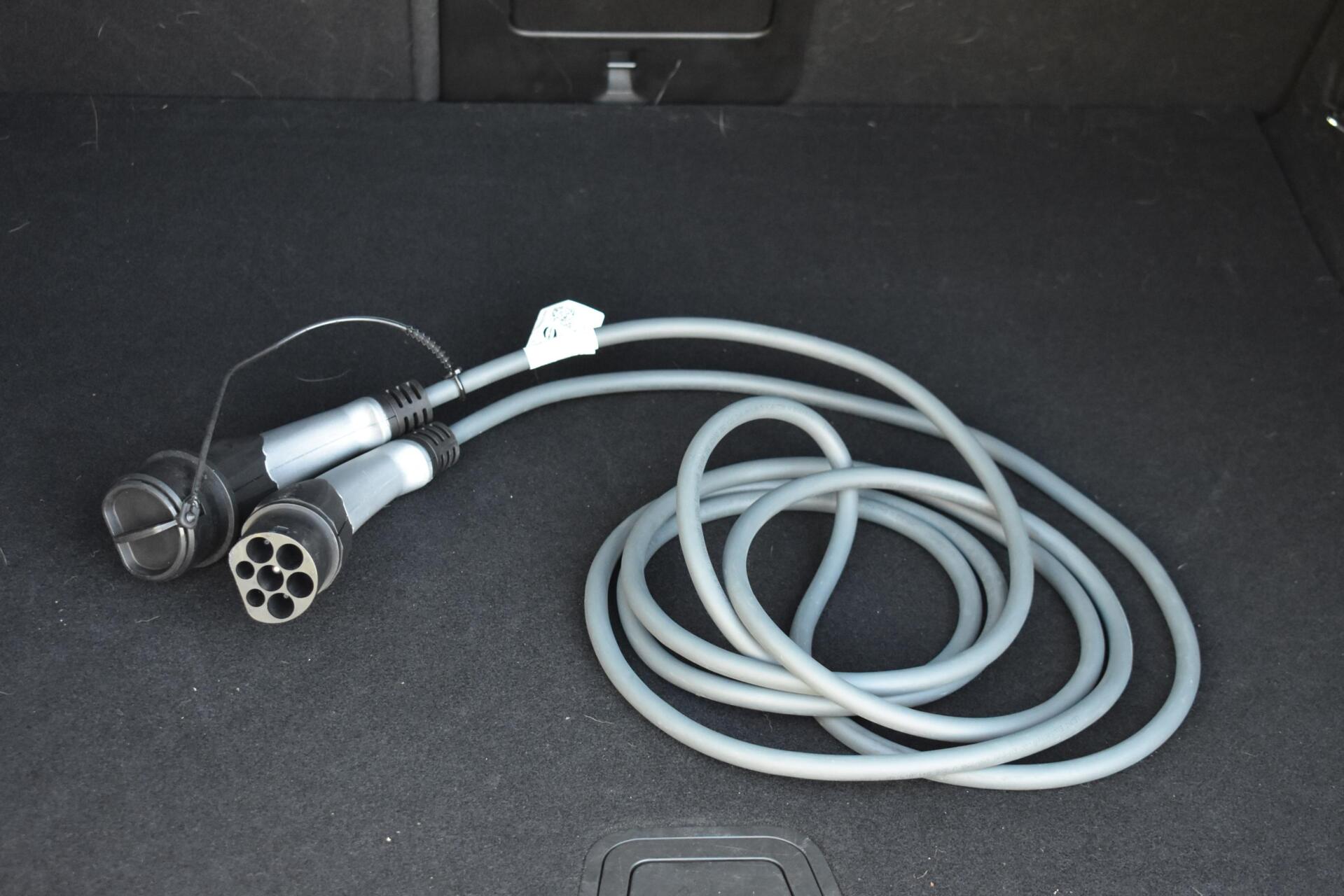 Foto van Volvo V60 T8 Twin Engine