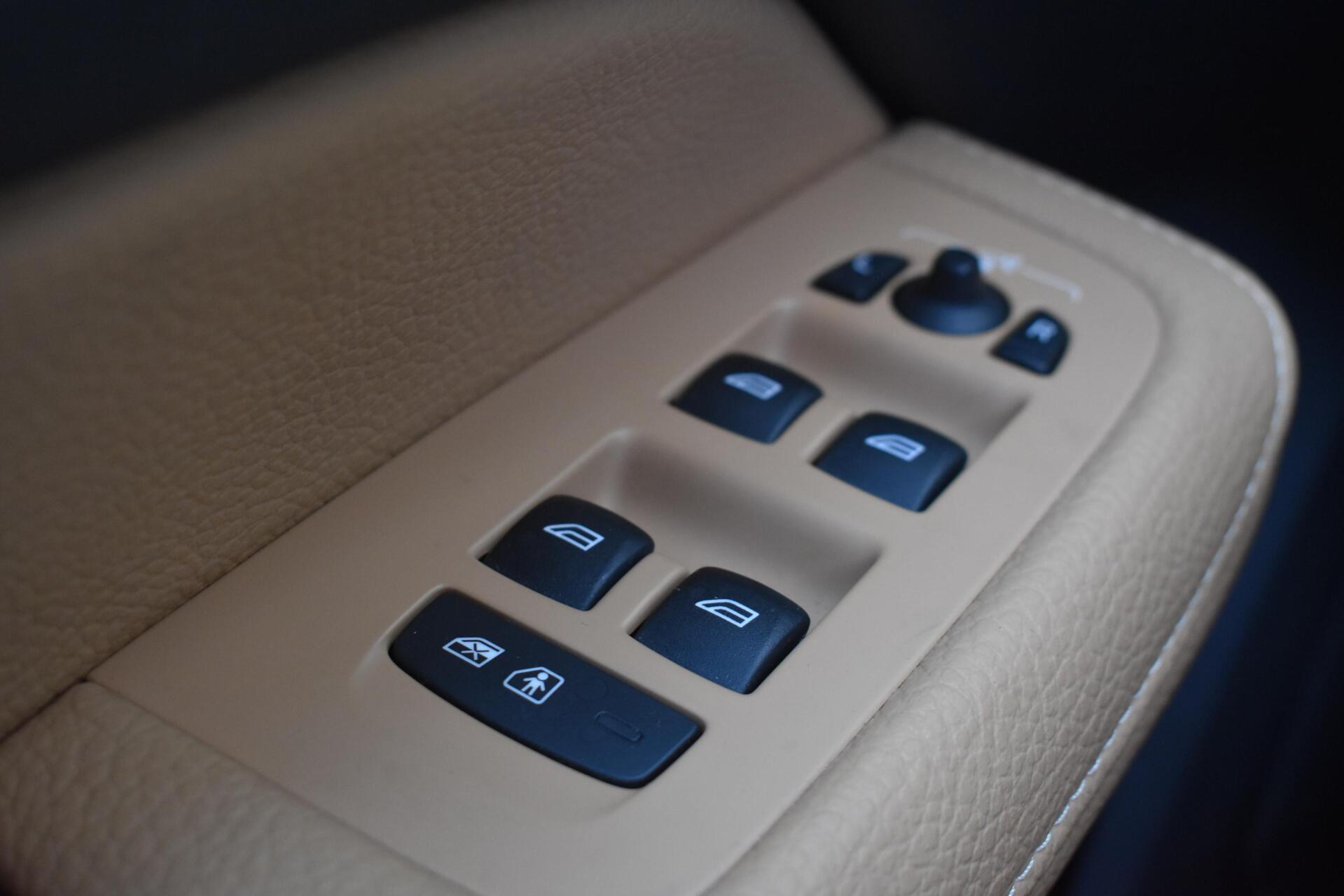 Foto van Volvo V60 T8 Twin Engine