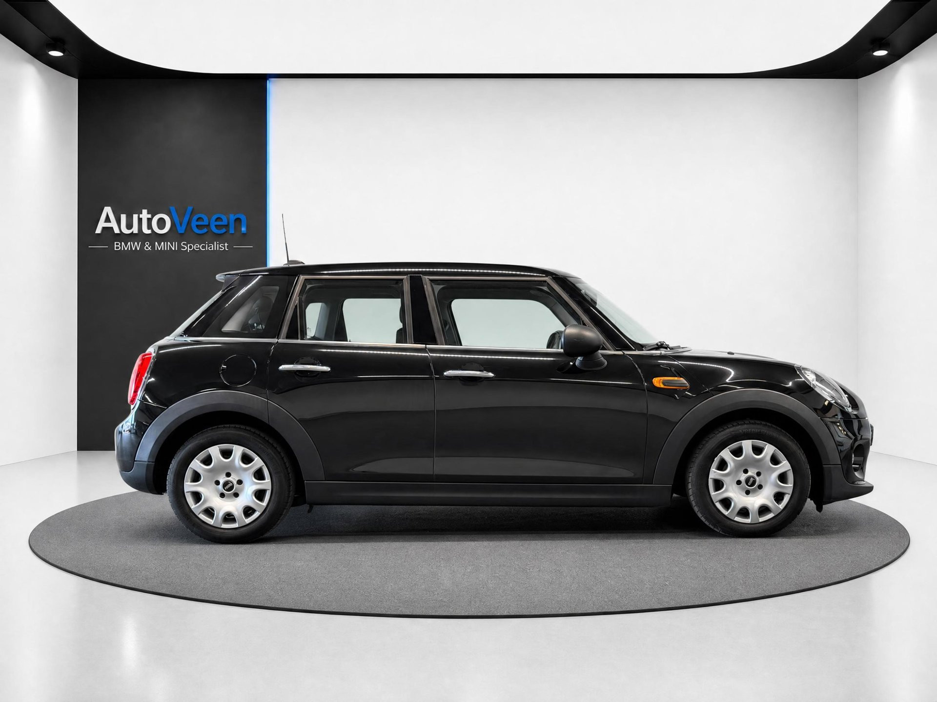 Foto van Mini One