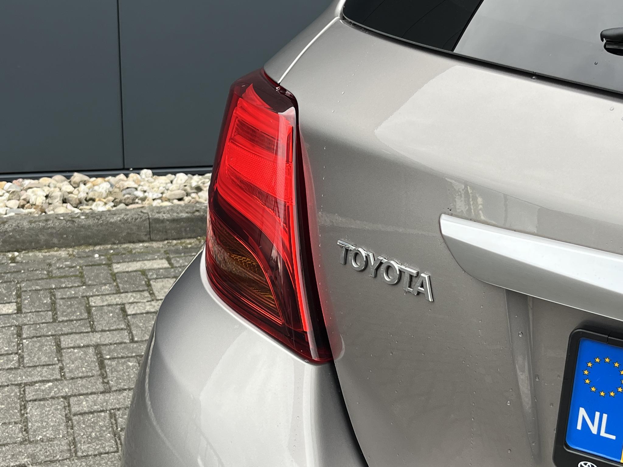 Foto van Toyota Toyota Yaris Hybrid