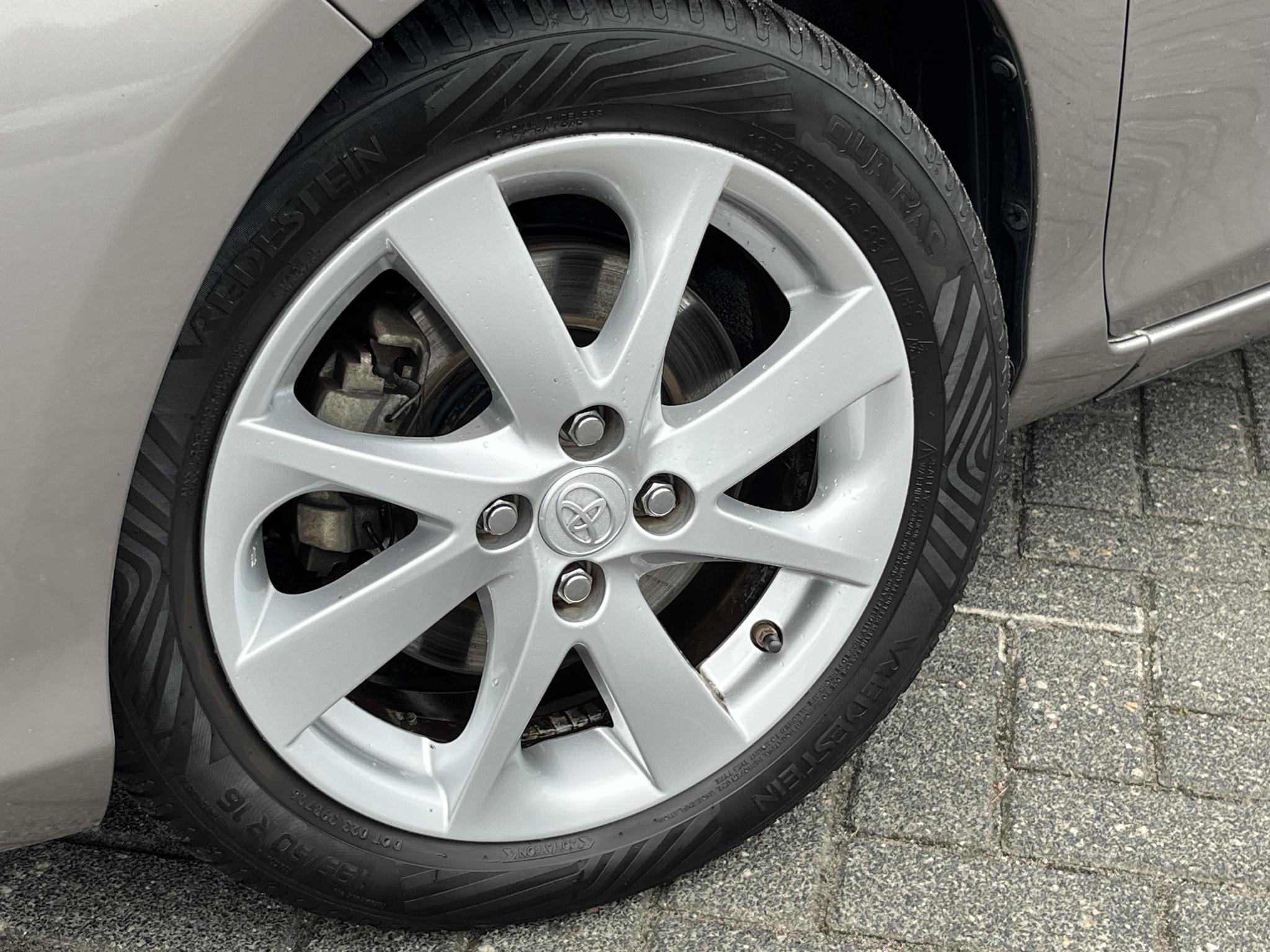 Foto van Toyota Toyota Yaris Hybrid