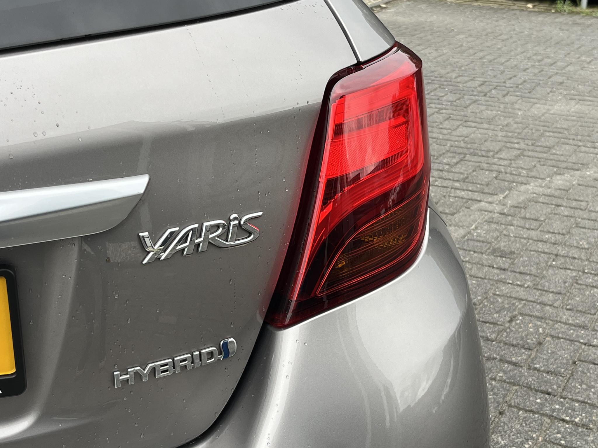 Foto van Toyota Toyota Yaris Hybrid