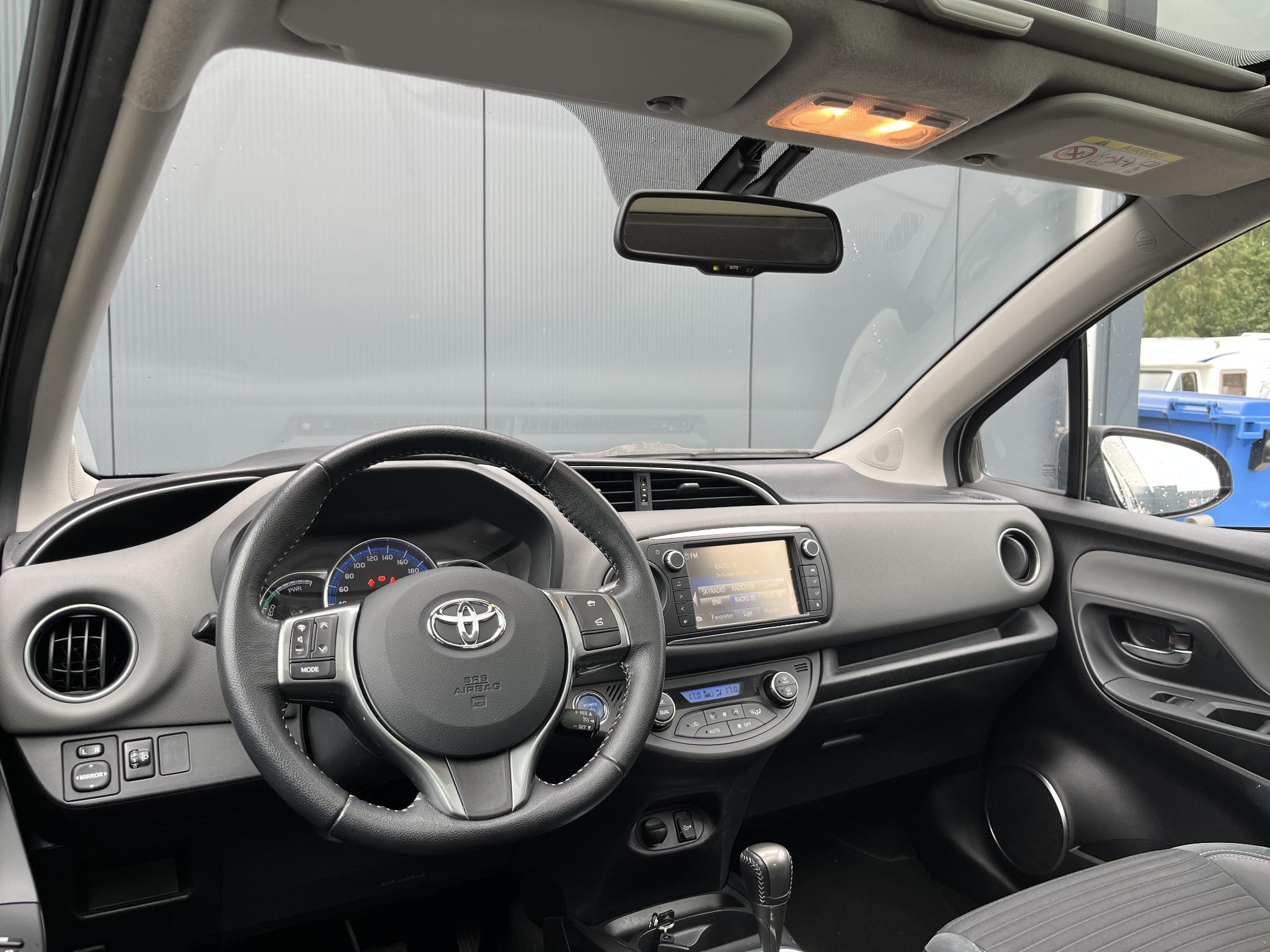 Foto van Toyota Toyota Yaris Hybrid