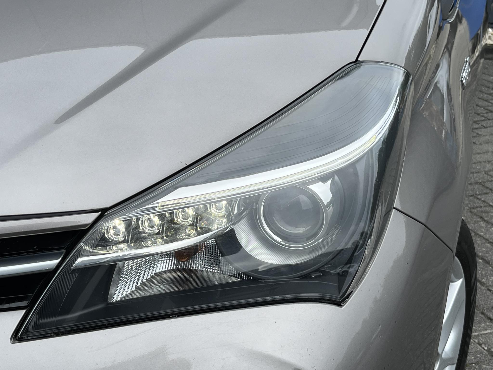 Foto van Toyota Toyota Yaris Hybrid