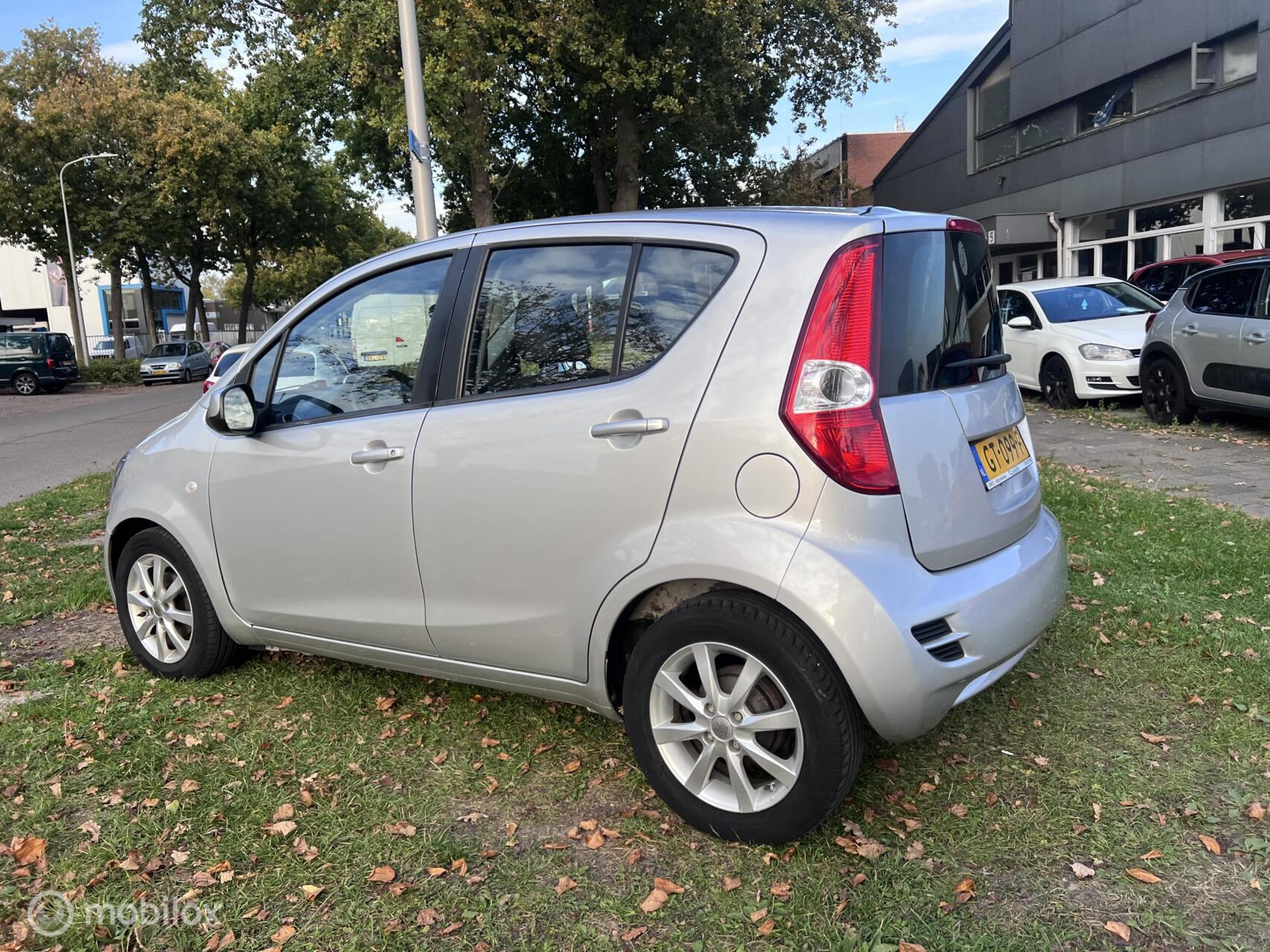 Foto van Suzuki Splash