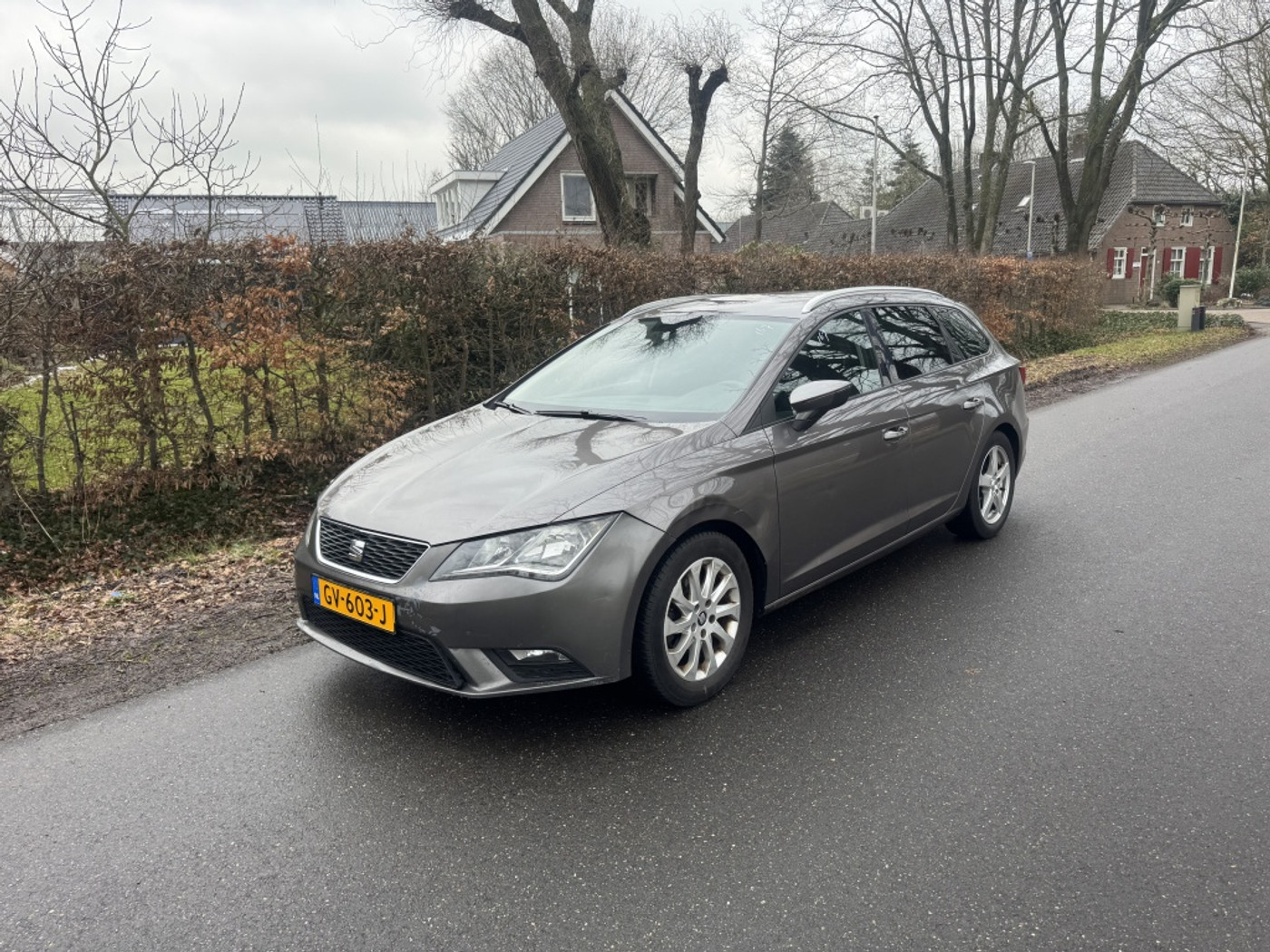 Seat Leon ST 1.6 TDI Sty. Con.Eco 2015 - voorkant
