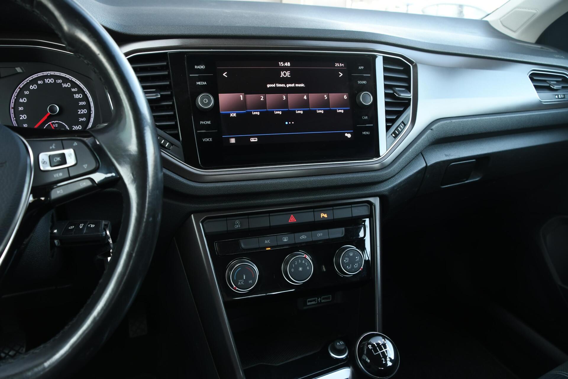 Foto van Volkswagen T-roc