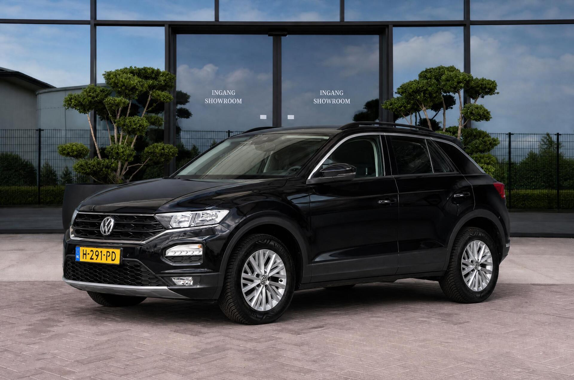 Volkswagen T-roc 1.0 TSI Style Business 2020 - voorkant