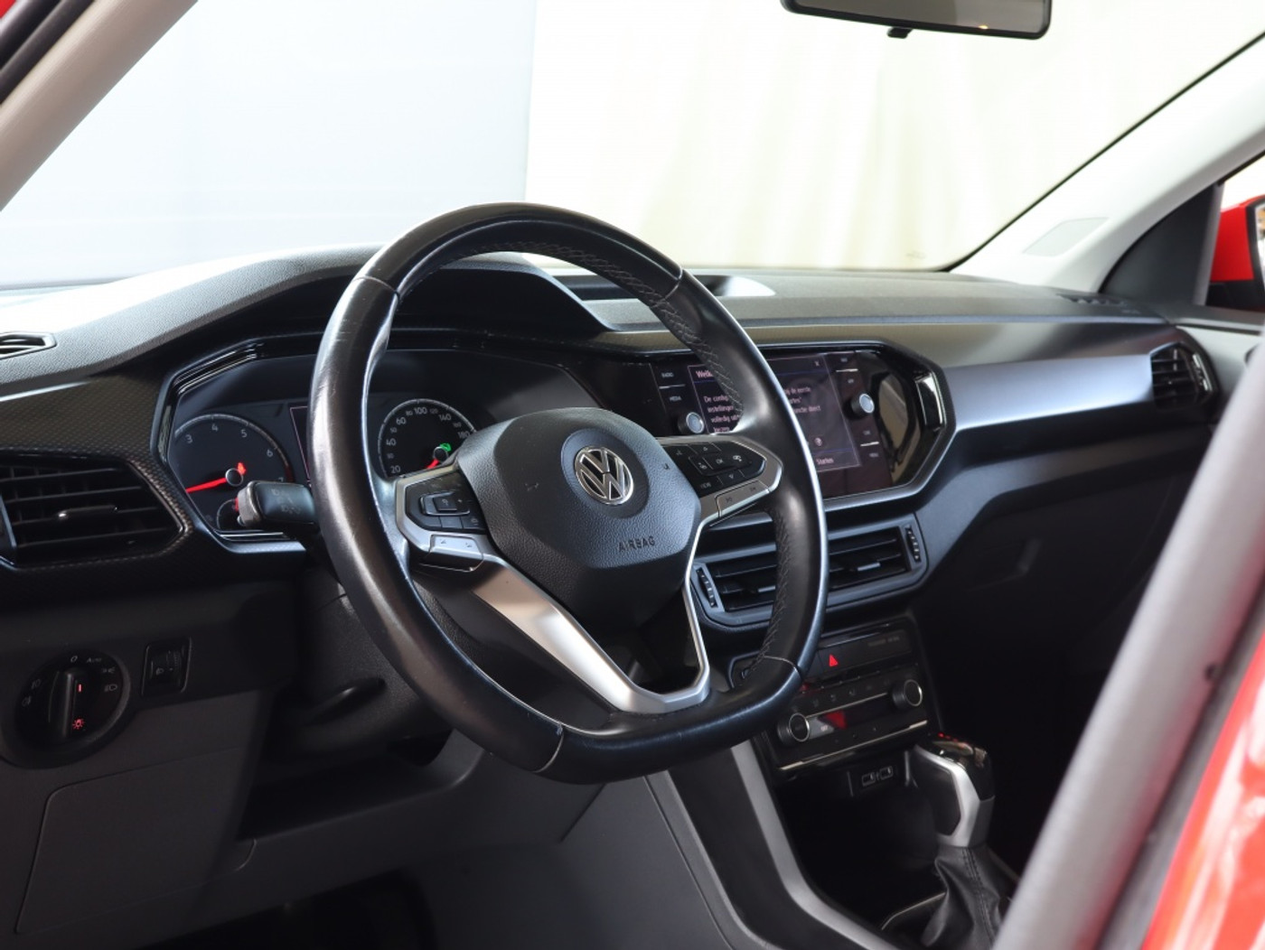 Foto van Volkswagen T-cross