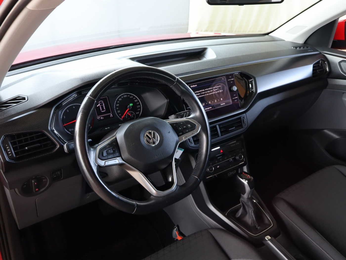 Foto van Volkswagen T-cross