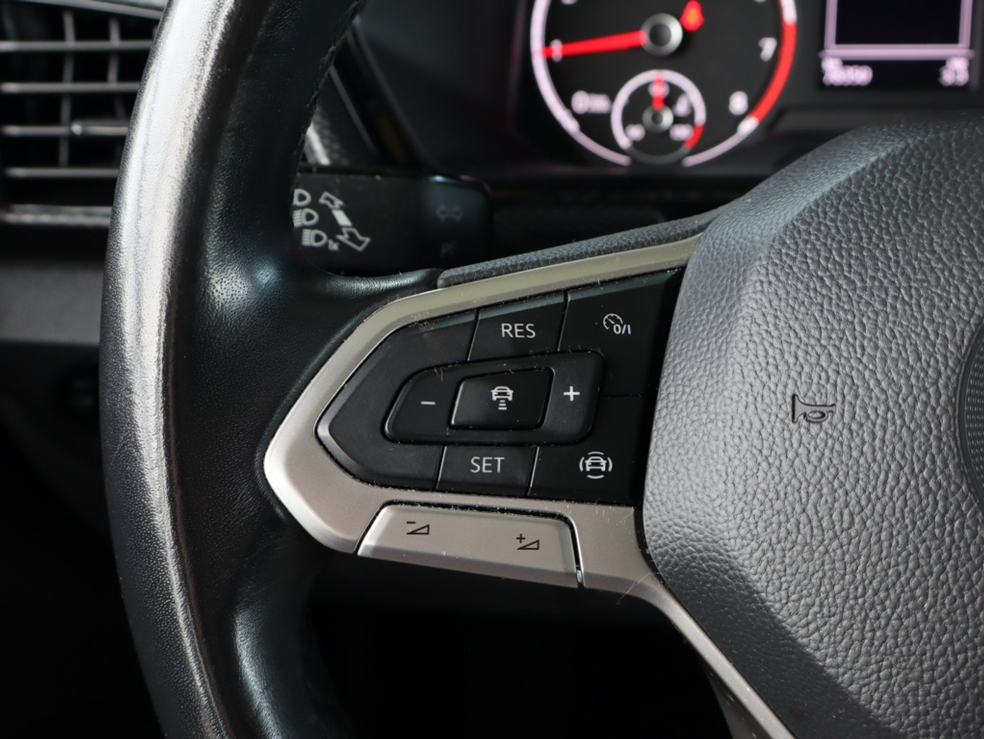 Foto van Volkswagen T-cross