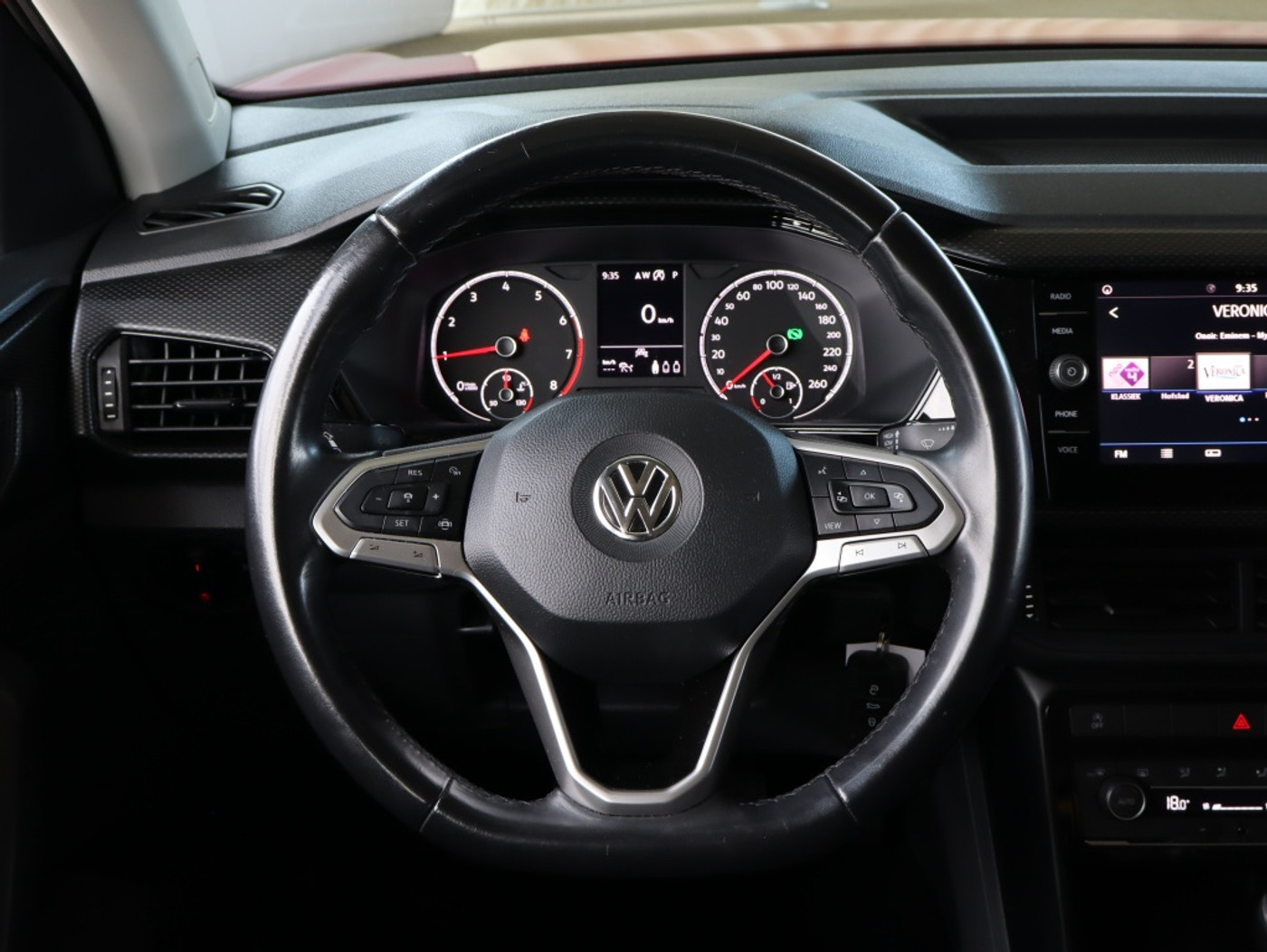 Foto van Volkswagen T-cross