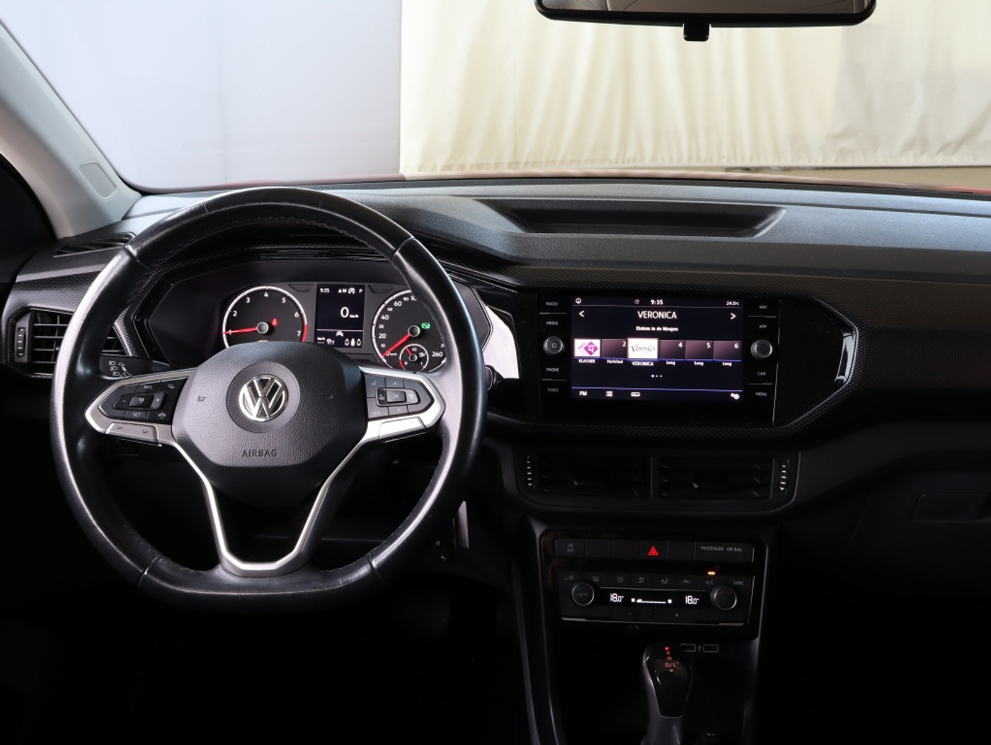 Foto van Volkswagen T-cross