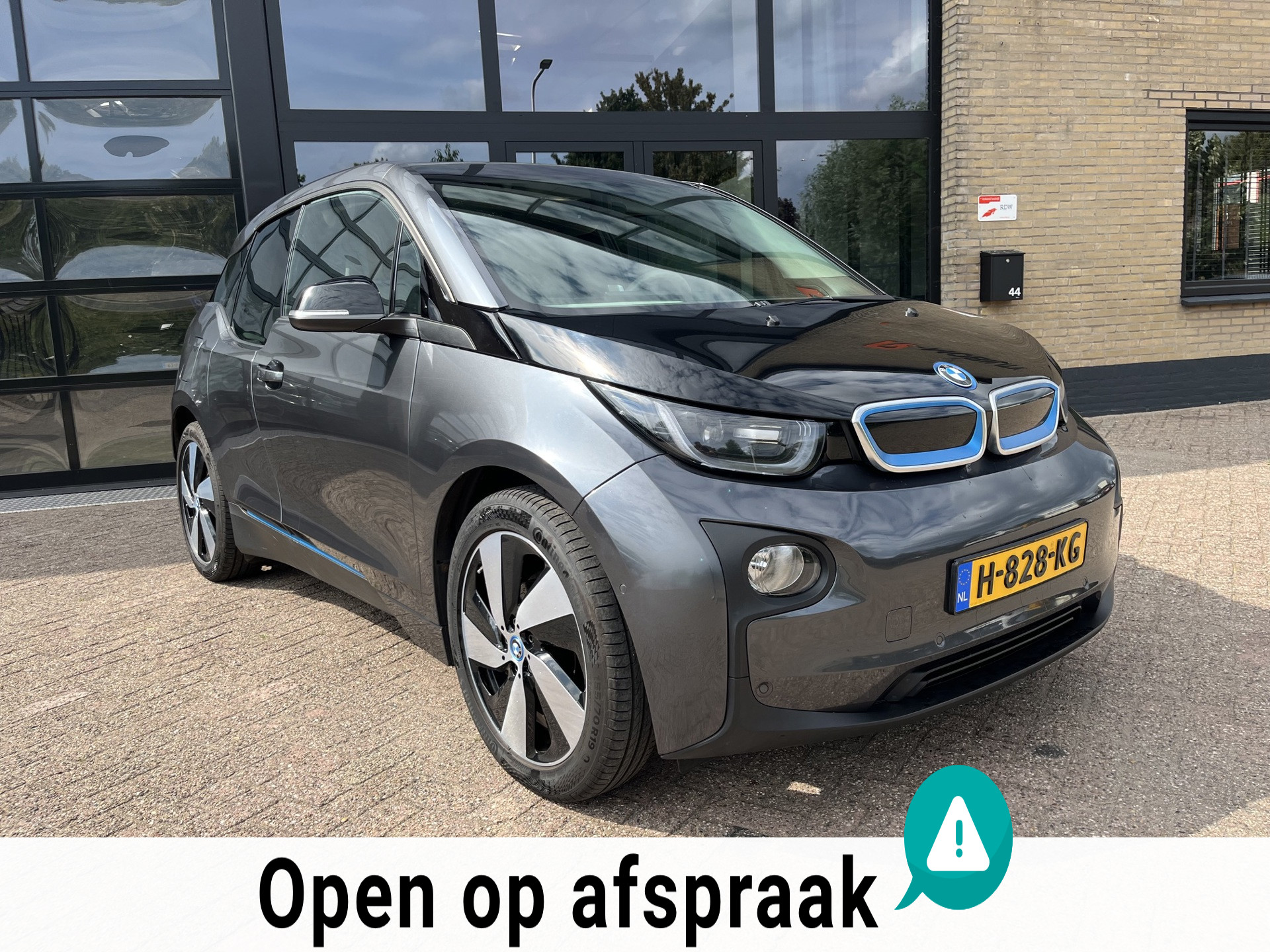 Foto van BMW I I3