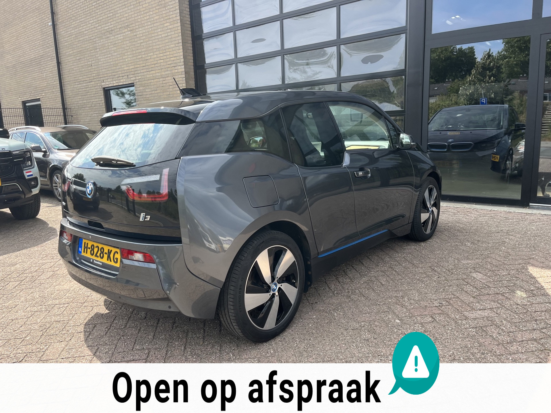 Foto van BMW I I3