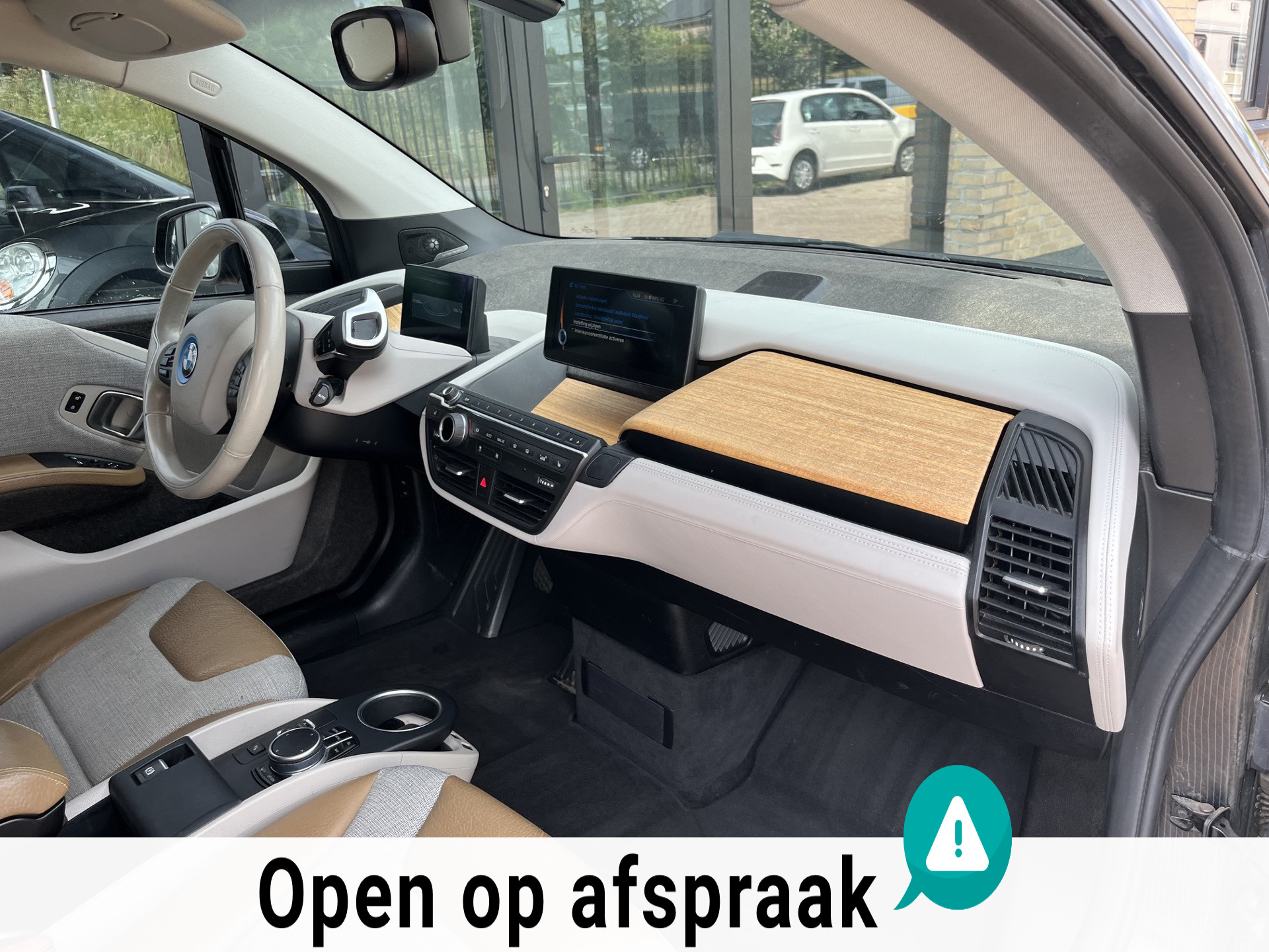 Foto van BMW I I3