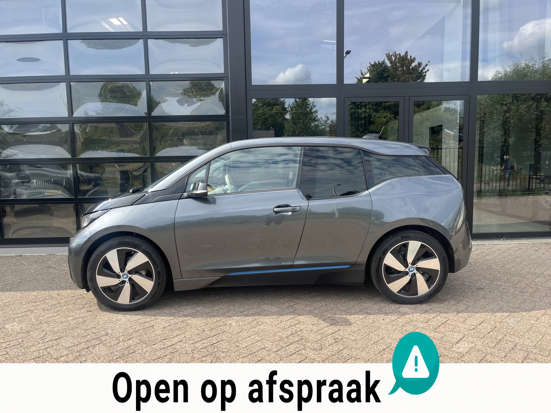 Foto van BMW I I3