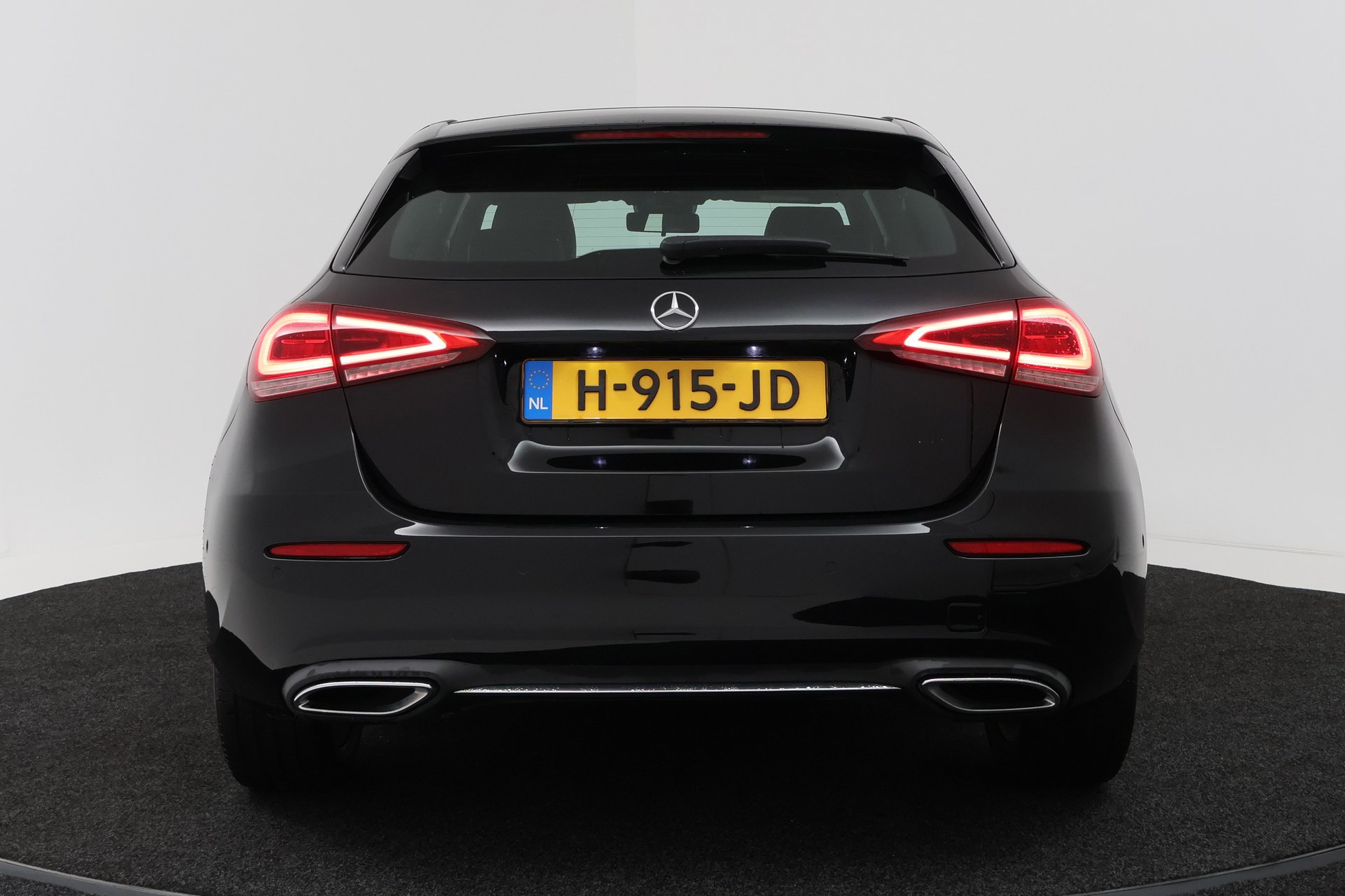 Foto van Mercedes-Benz A 200