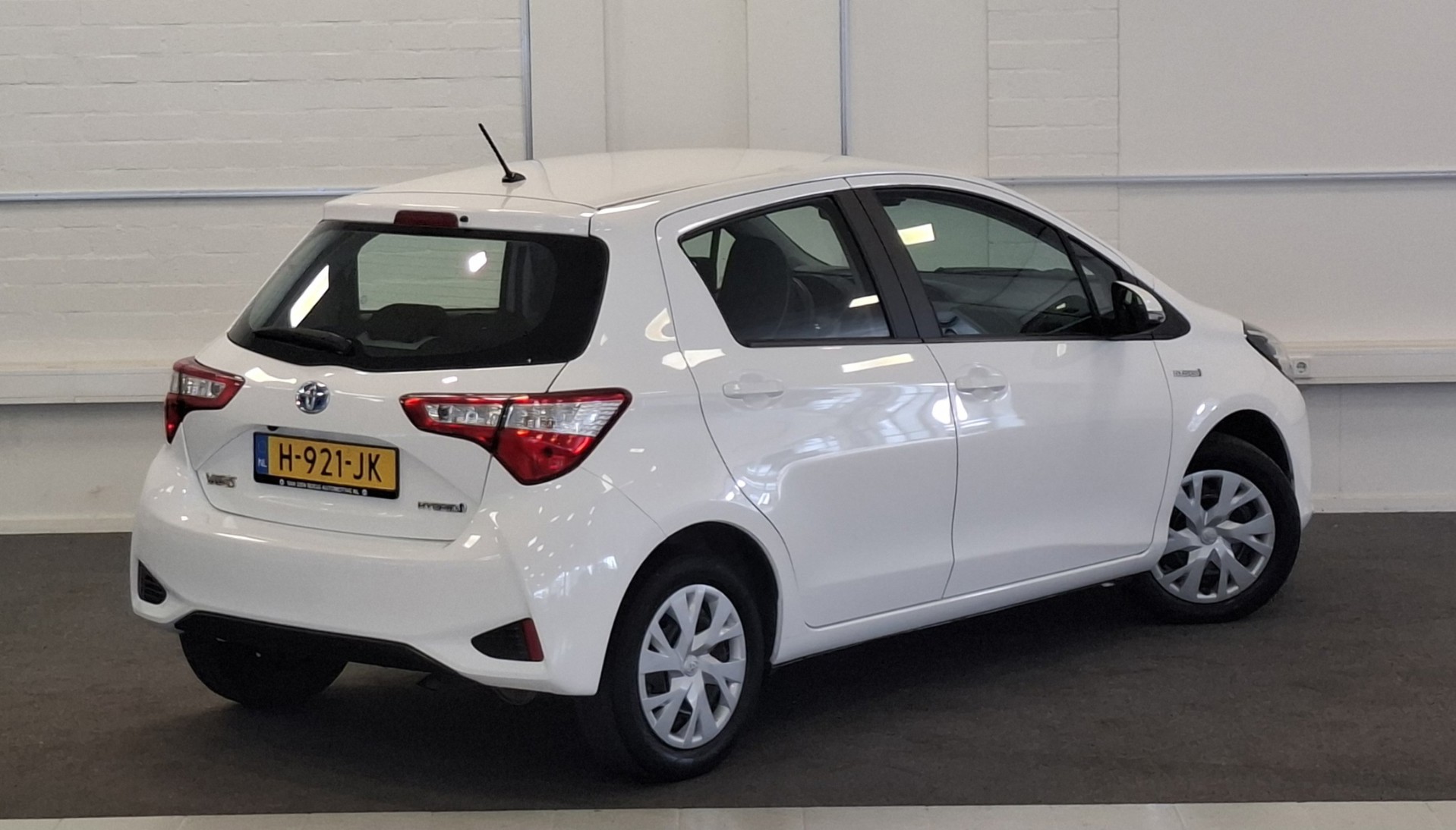 Foto van Toyota Toyota Yaris Hybrid