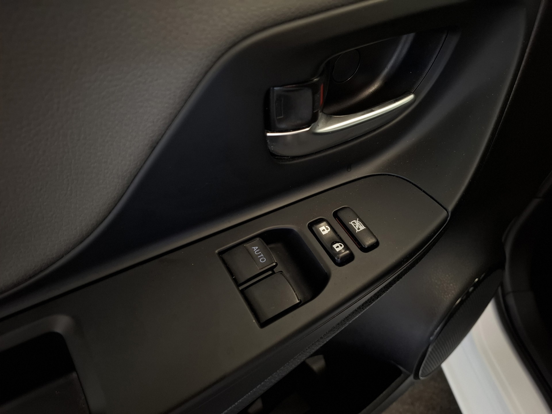 Foto van Toyota Toyota Yaris Hybrid
