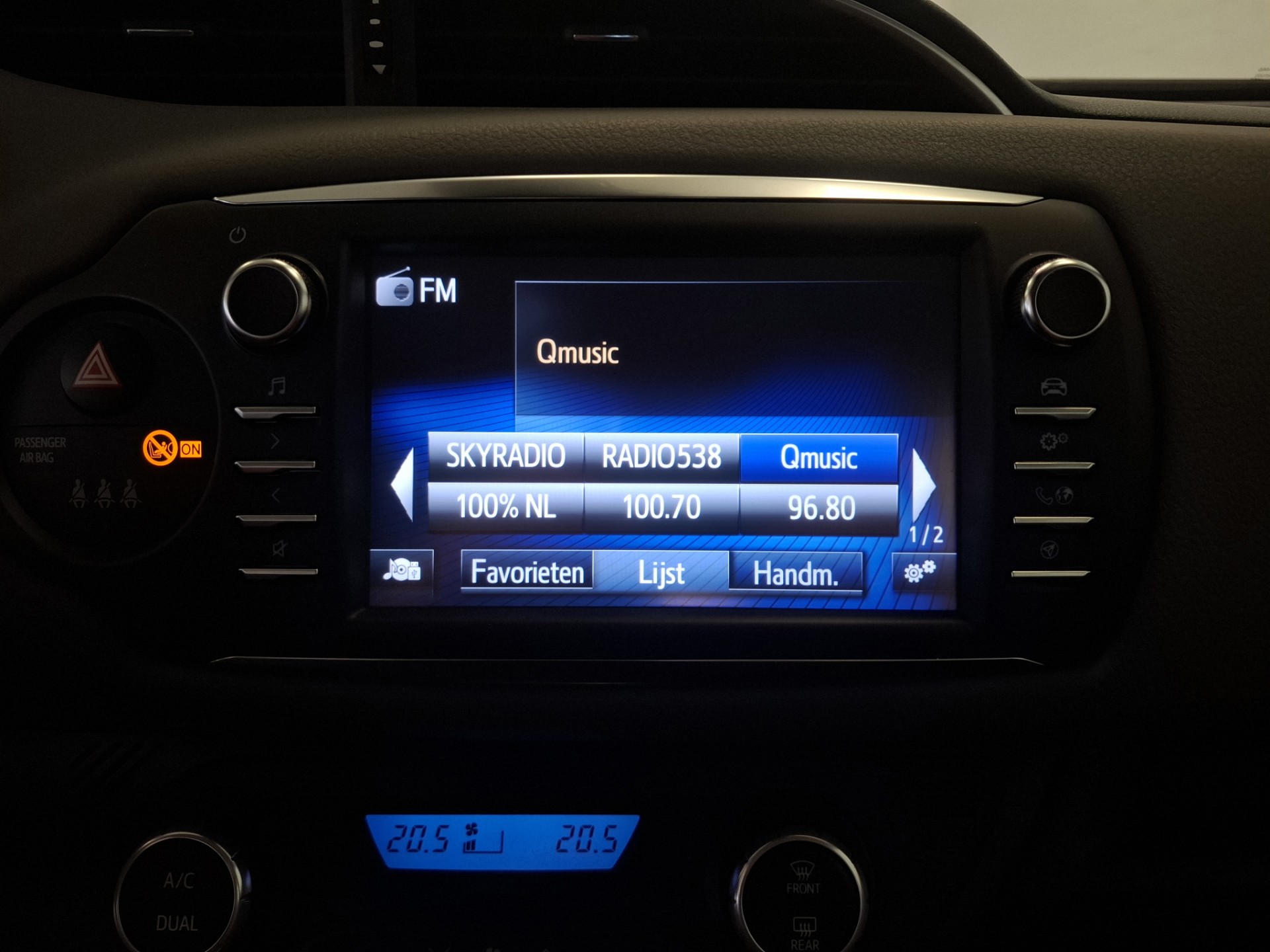 Foto van Toyota Toyota Yaris Hybrid