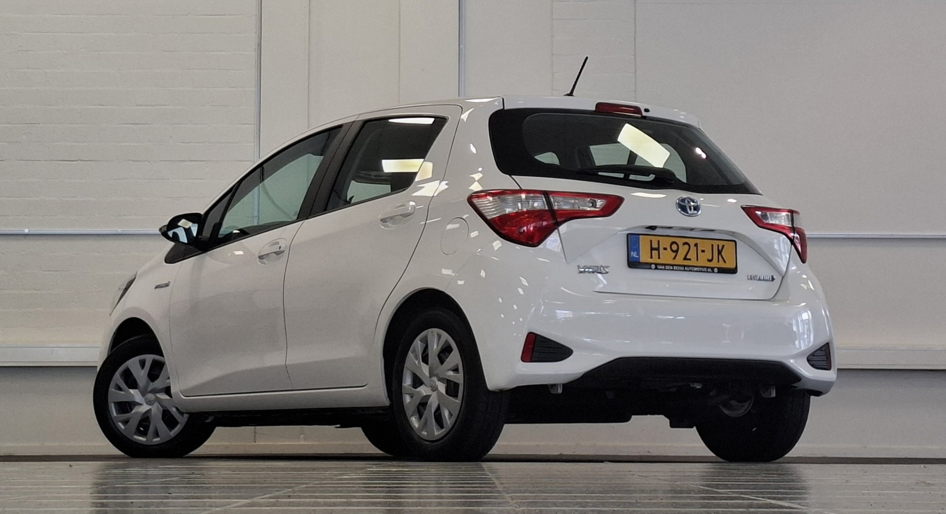 Foto van Toyota Toyota Yaris Hybrid